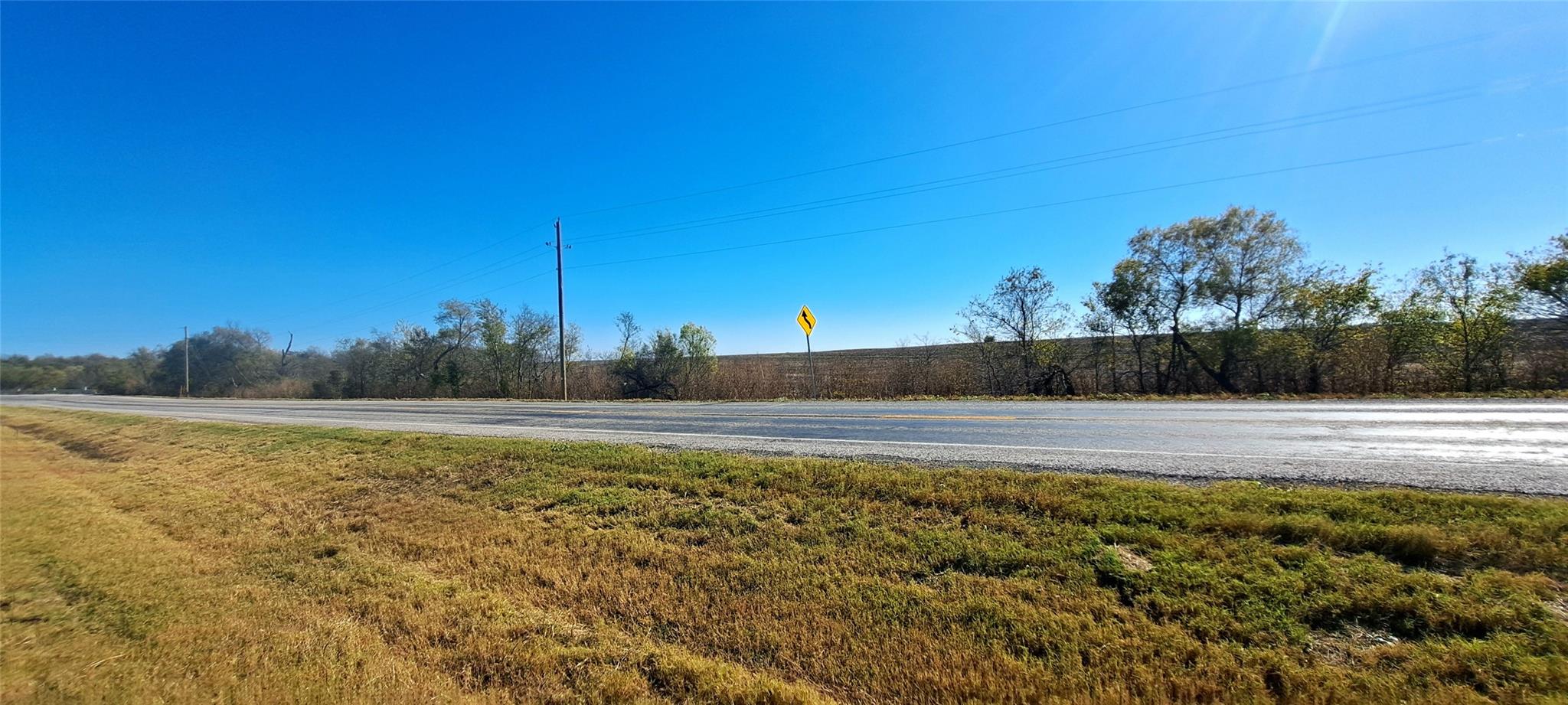 972 Fm Highway Property Photo 9