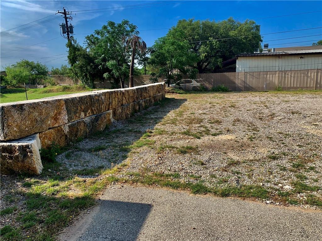 2209 N Ranch Road 620 None Property Photo 22