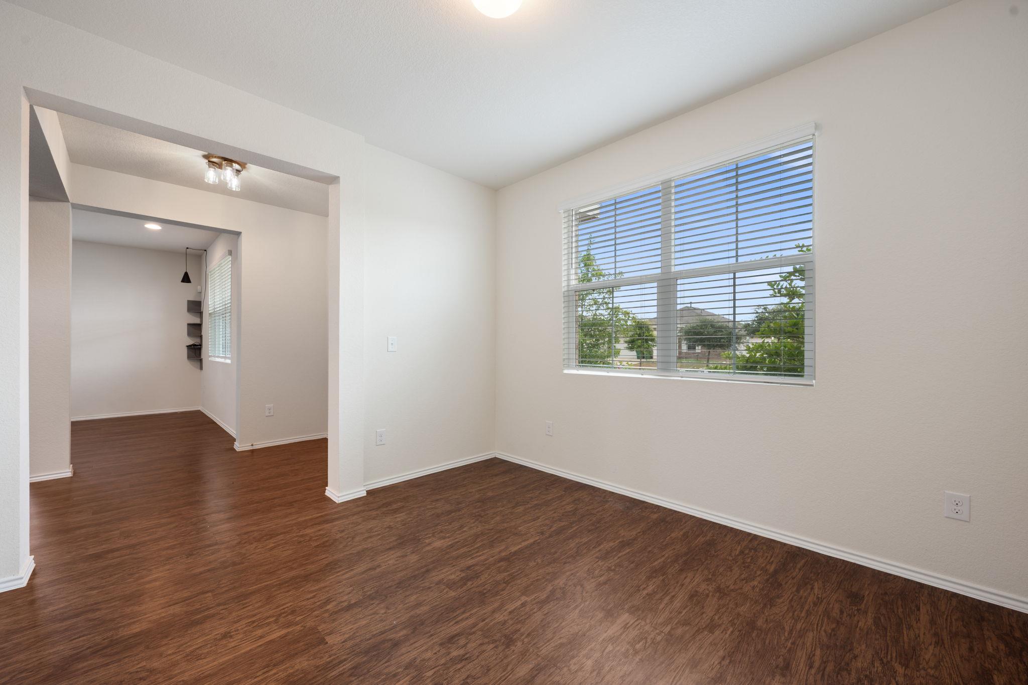 15200 Harkness Pass Property Photo 22