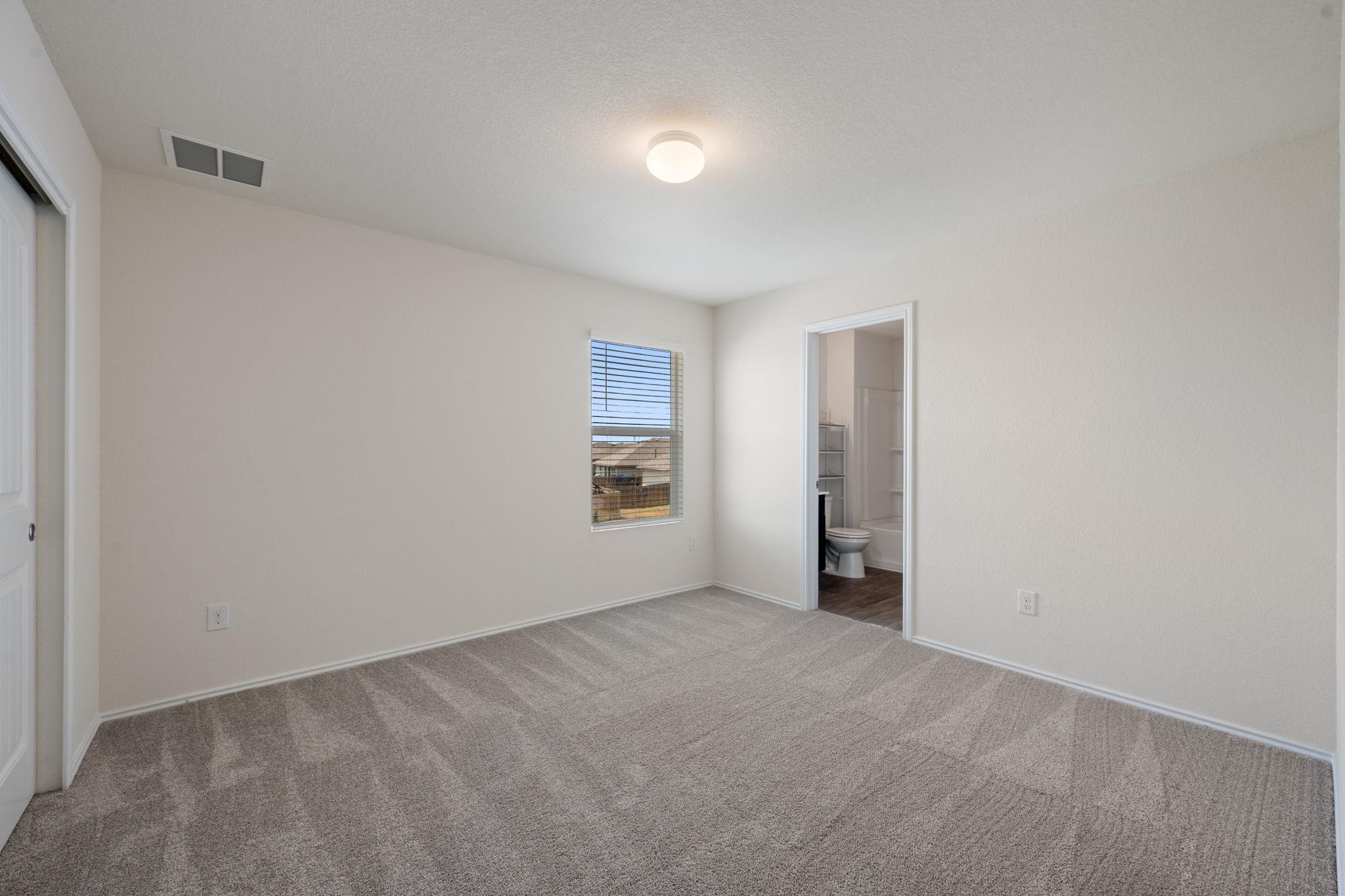 15200 Harkness Pass Property Photo 28