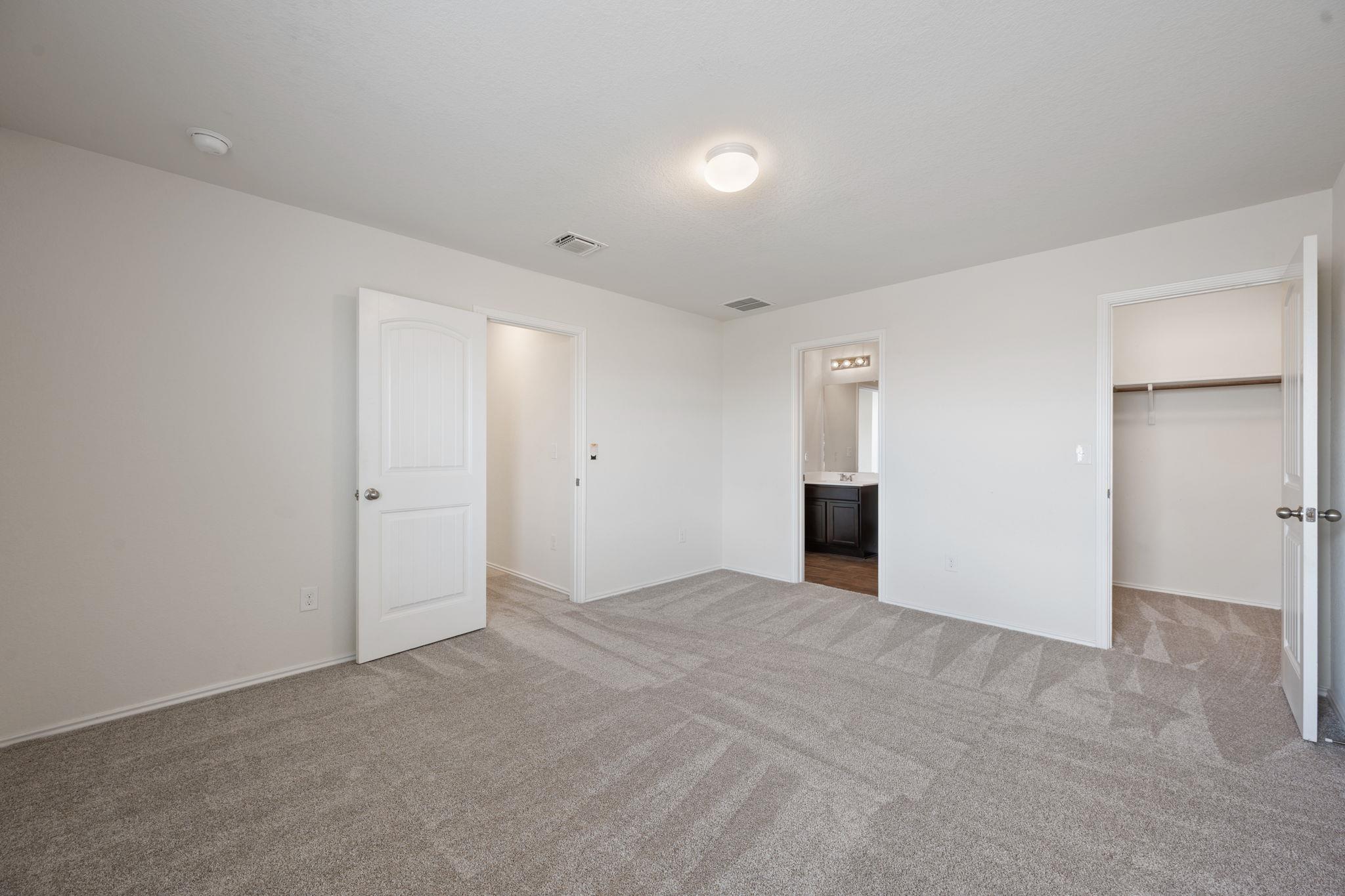 15200 Harkness Pass Property Photo 31