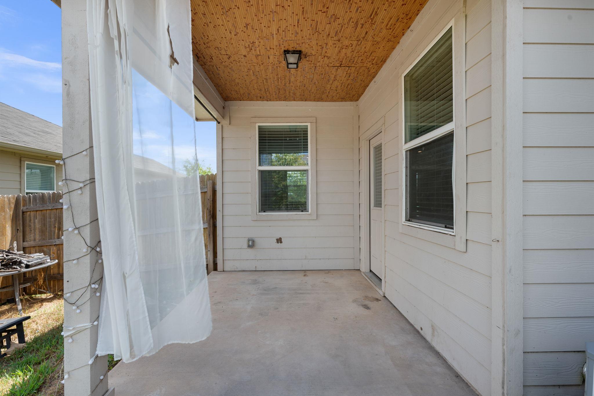 15200 Harkness Pass Property Photo 32