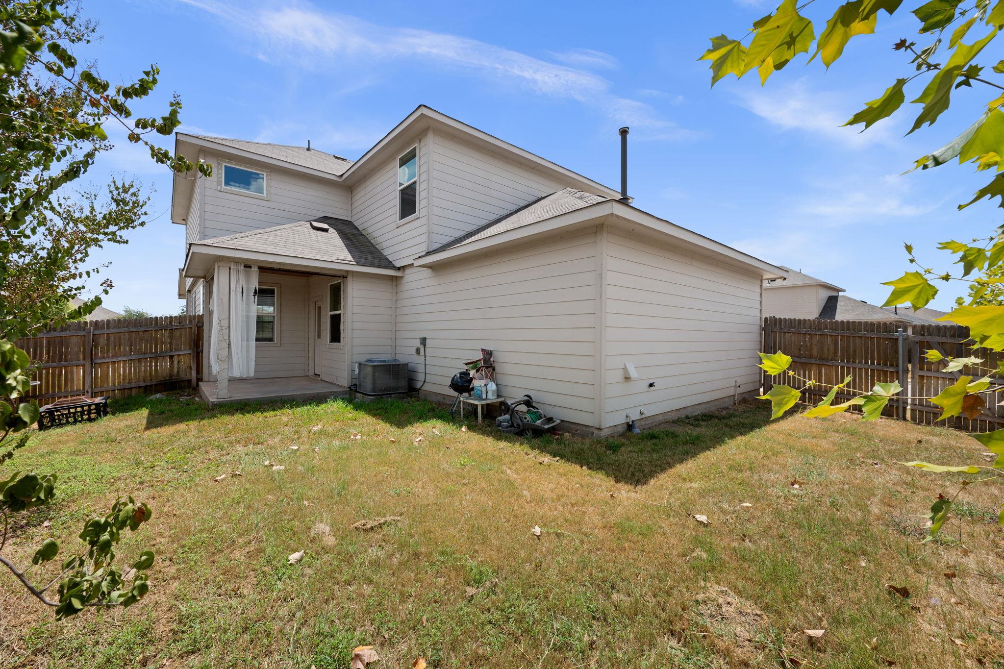 15200 Harkness Pass Property Photo 33