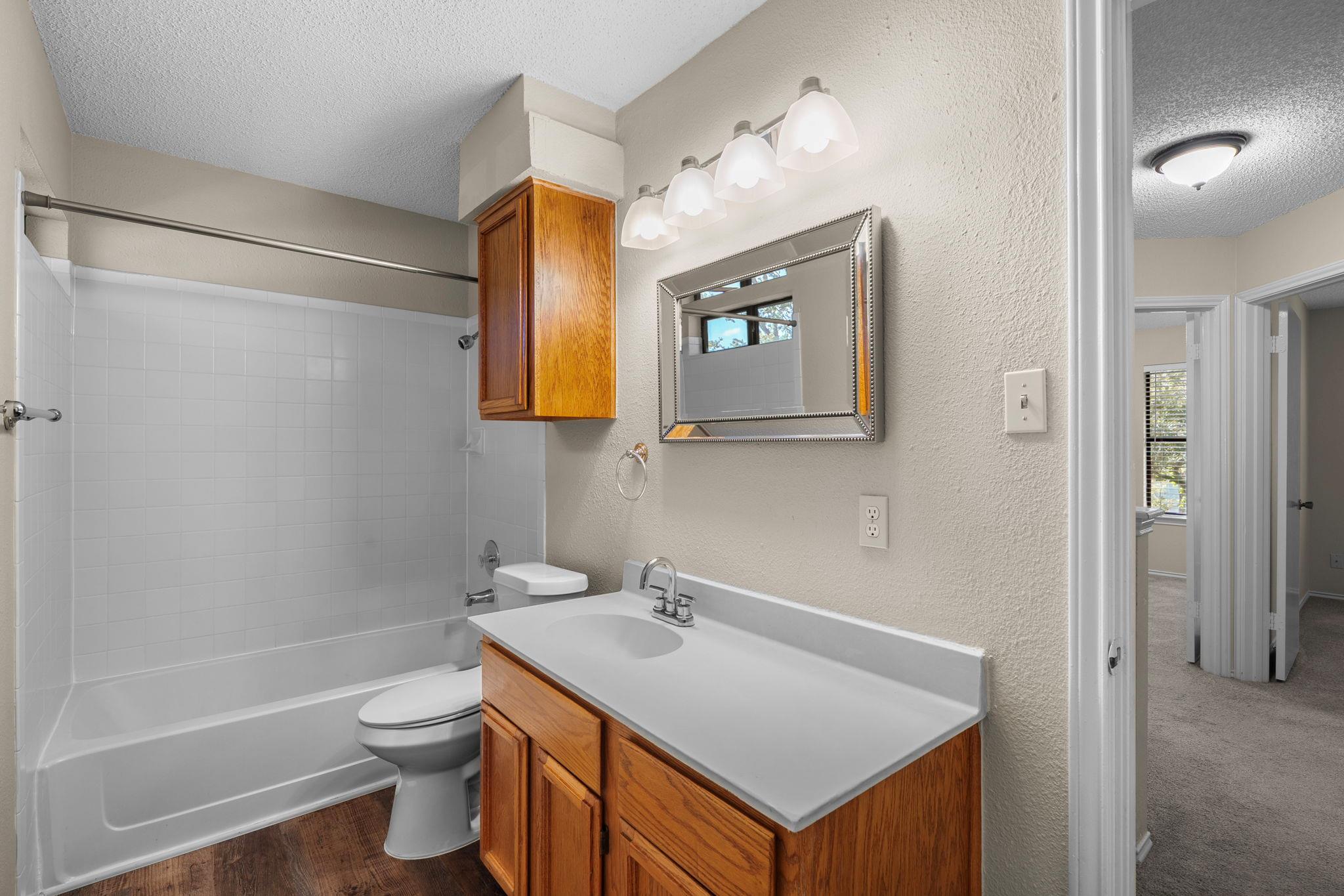 12918 Humphrey Dr Property Photo 17
