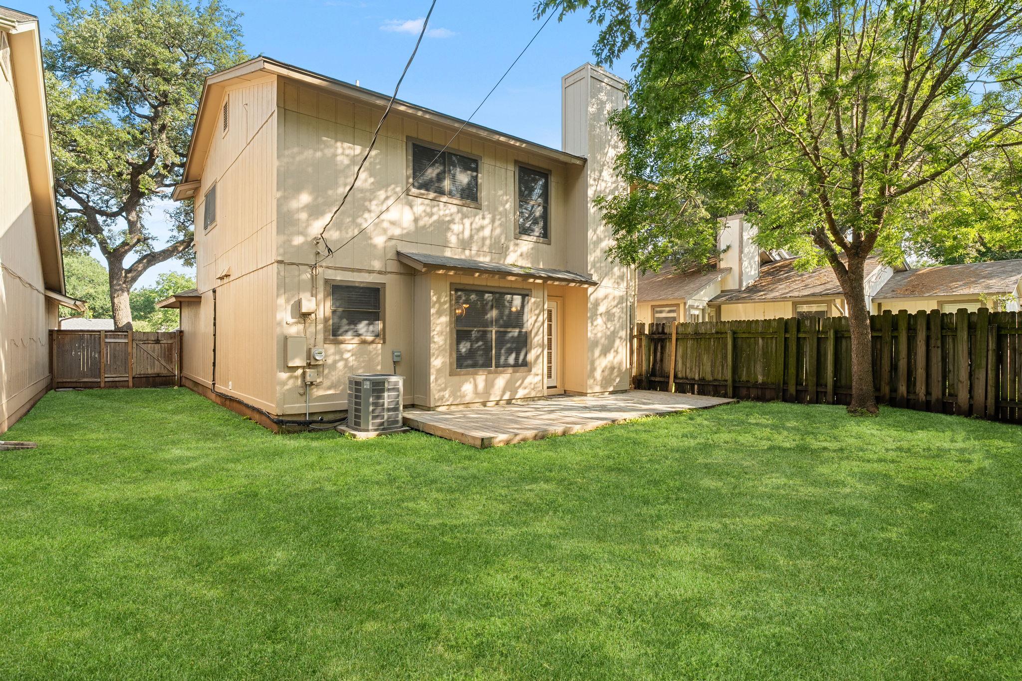 12918 Humphrey Dr Property Photo 19