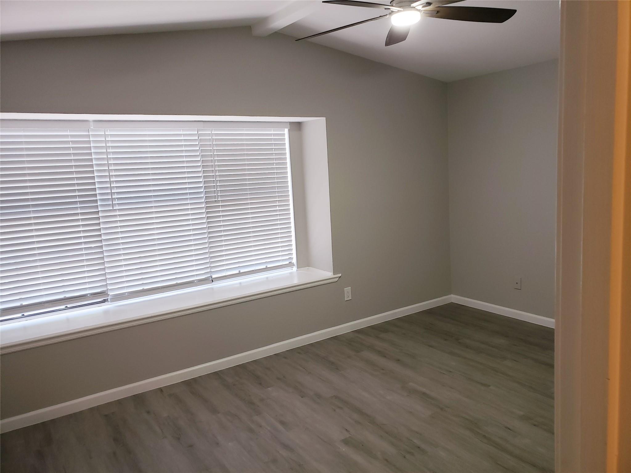 12913 Steeple Chase Dr Property Photo 9