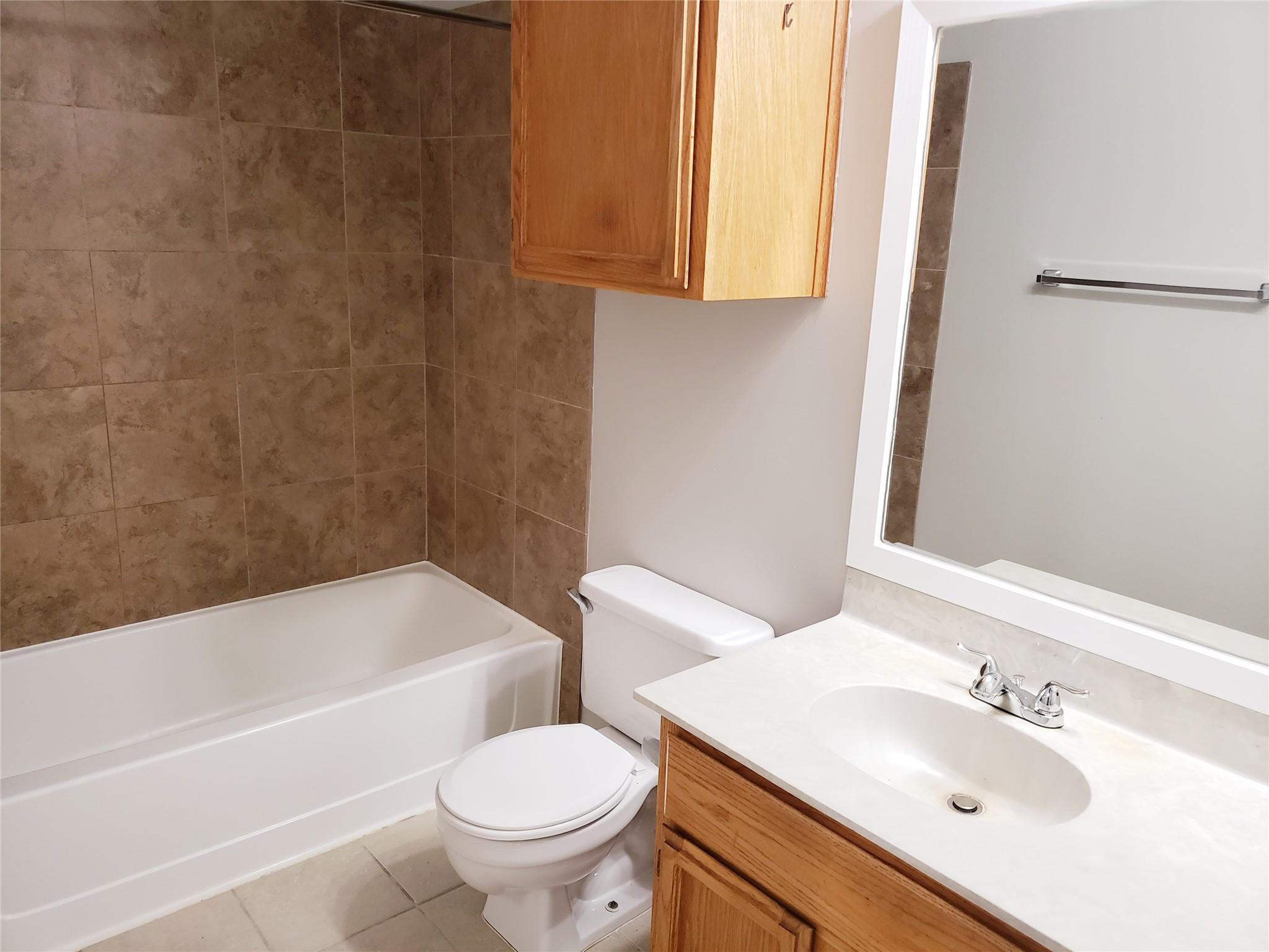 12913 Steeple Chase Dr Property Photo 12