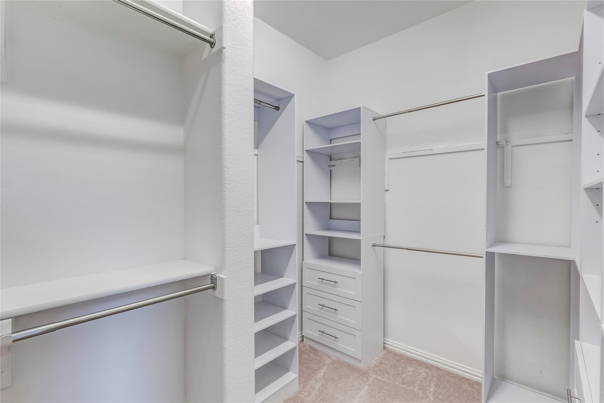 3525 De Soto Loop Property Photo 22