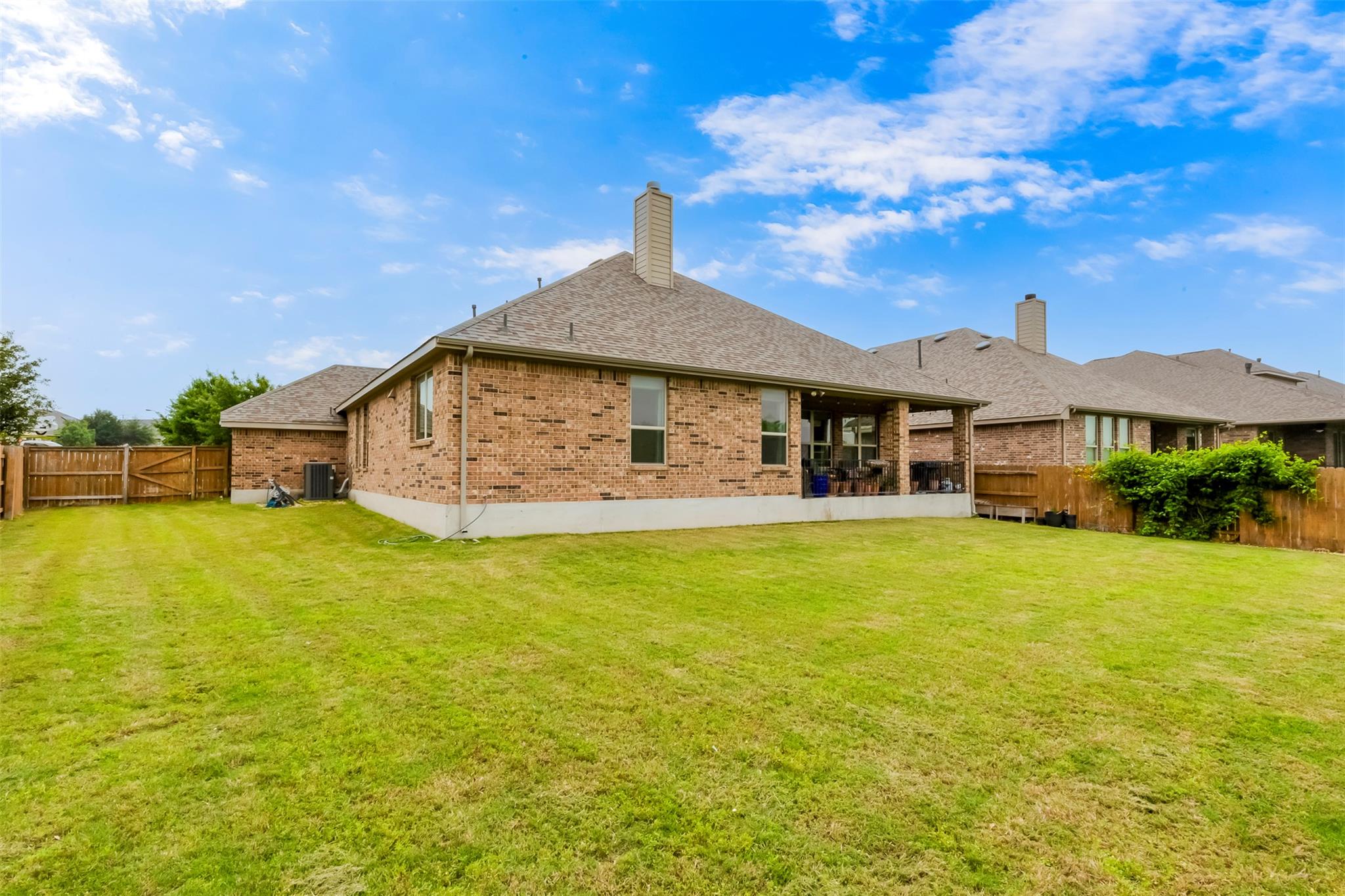 3525 De Soto Loop Property Photo 37