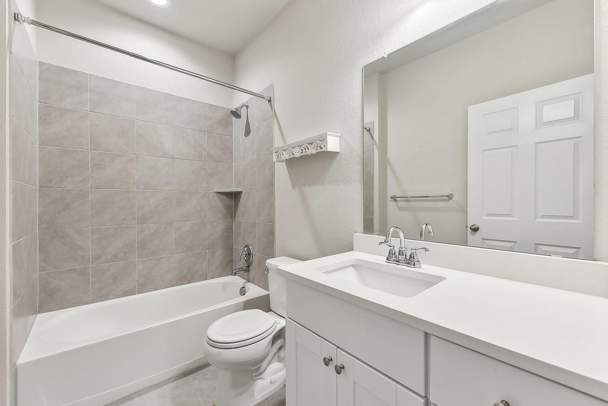 637 John Muir Trl 204 Property Photo 8