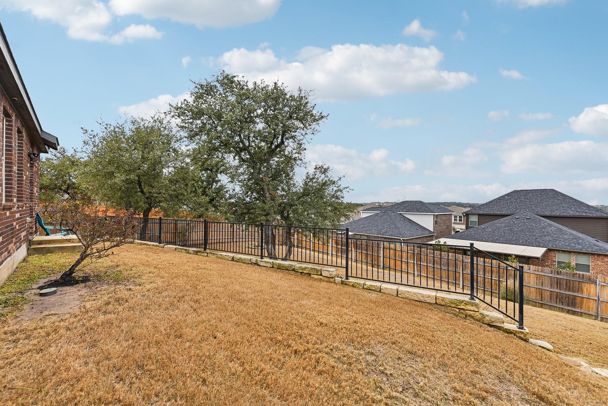 637 John Muir Trl 204 Property Photo 13