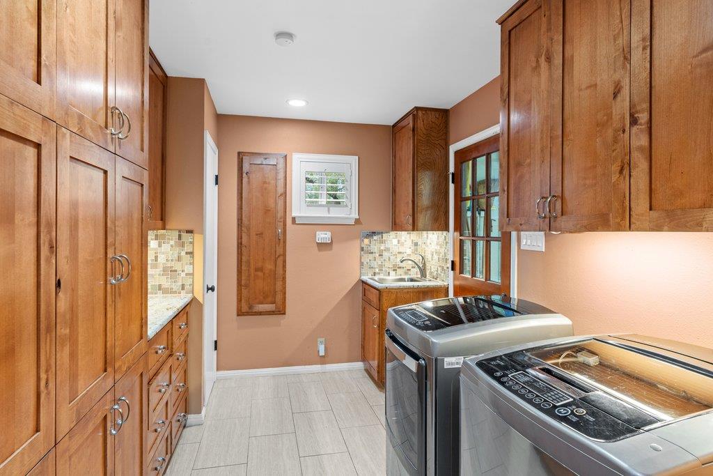 6801 Cactus Xing Property Photo 11