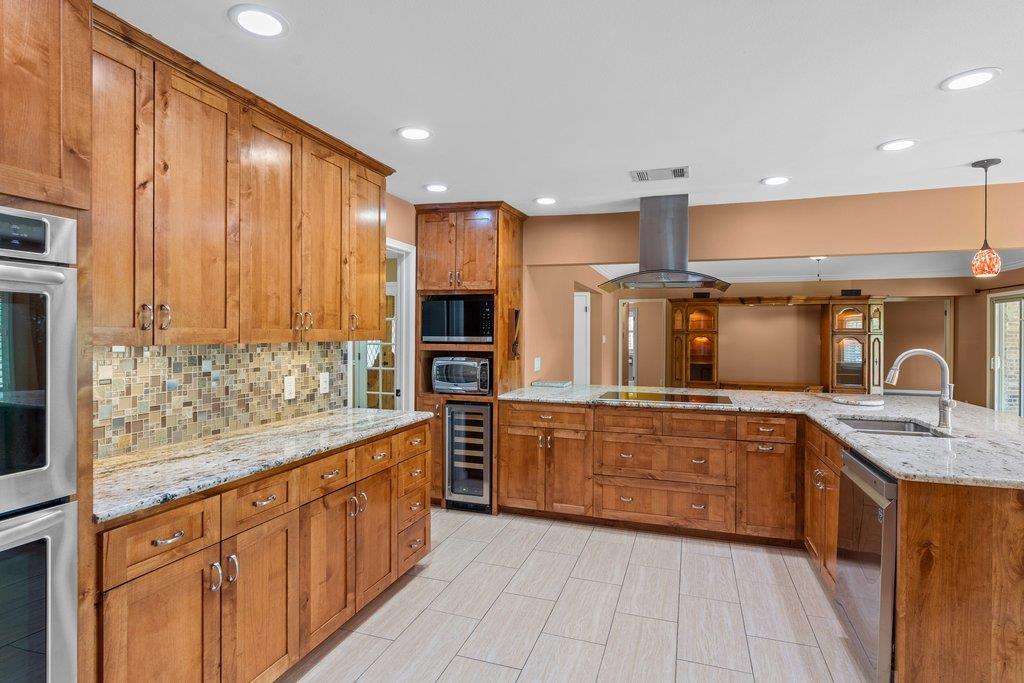 6801 Cactus Xing Property Photo 22