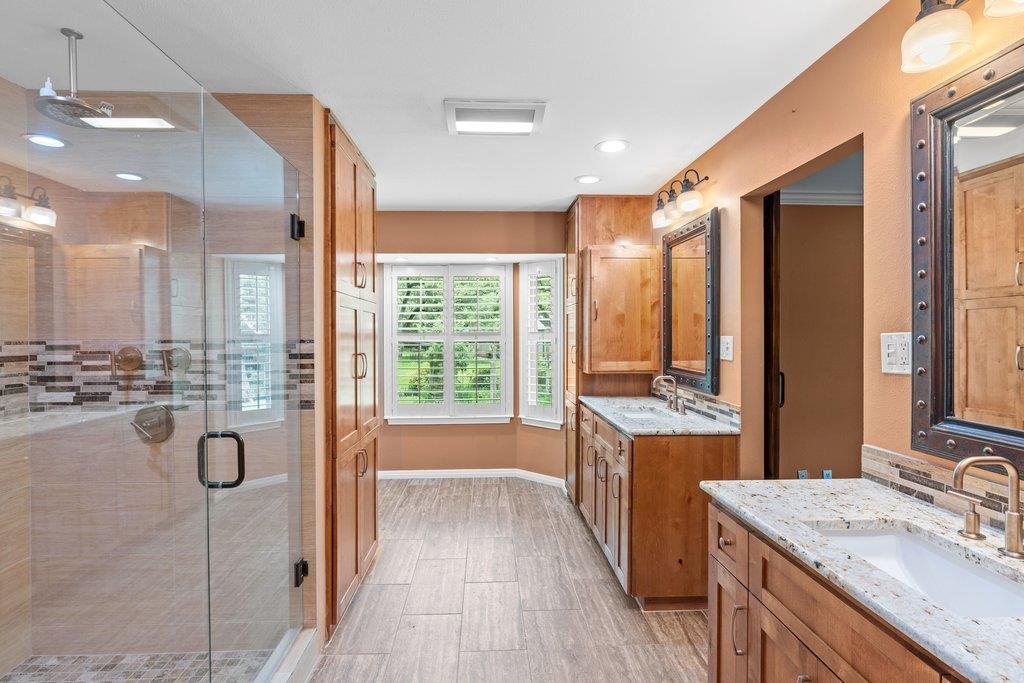 6801 Cactus Xing Property Photo 28