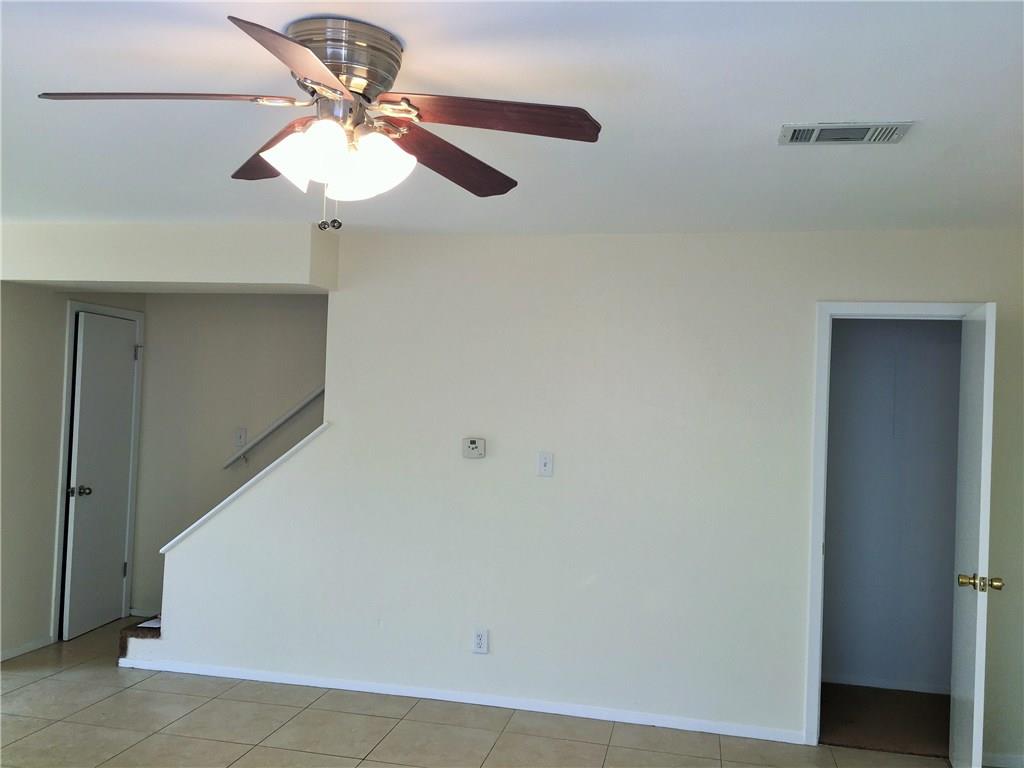2616 Ektom Dr #c Property Photo 5