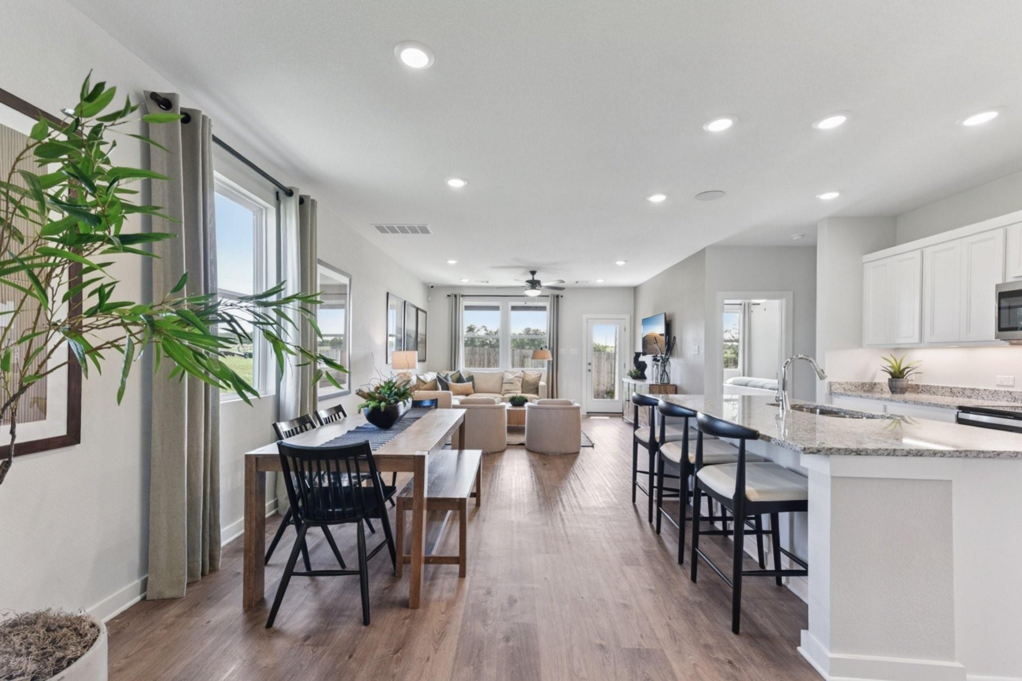 256 Escape Way Property Photo 4