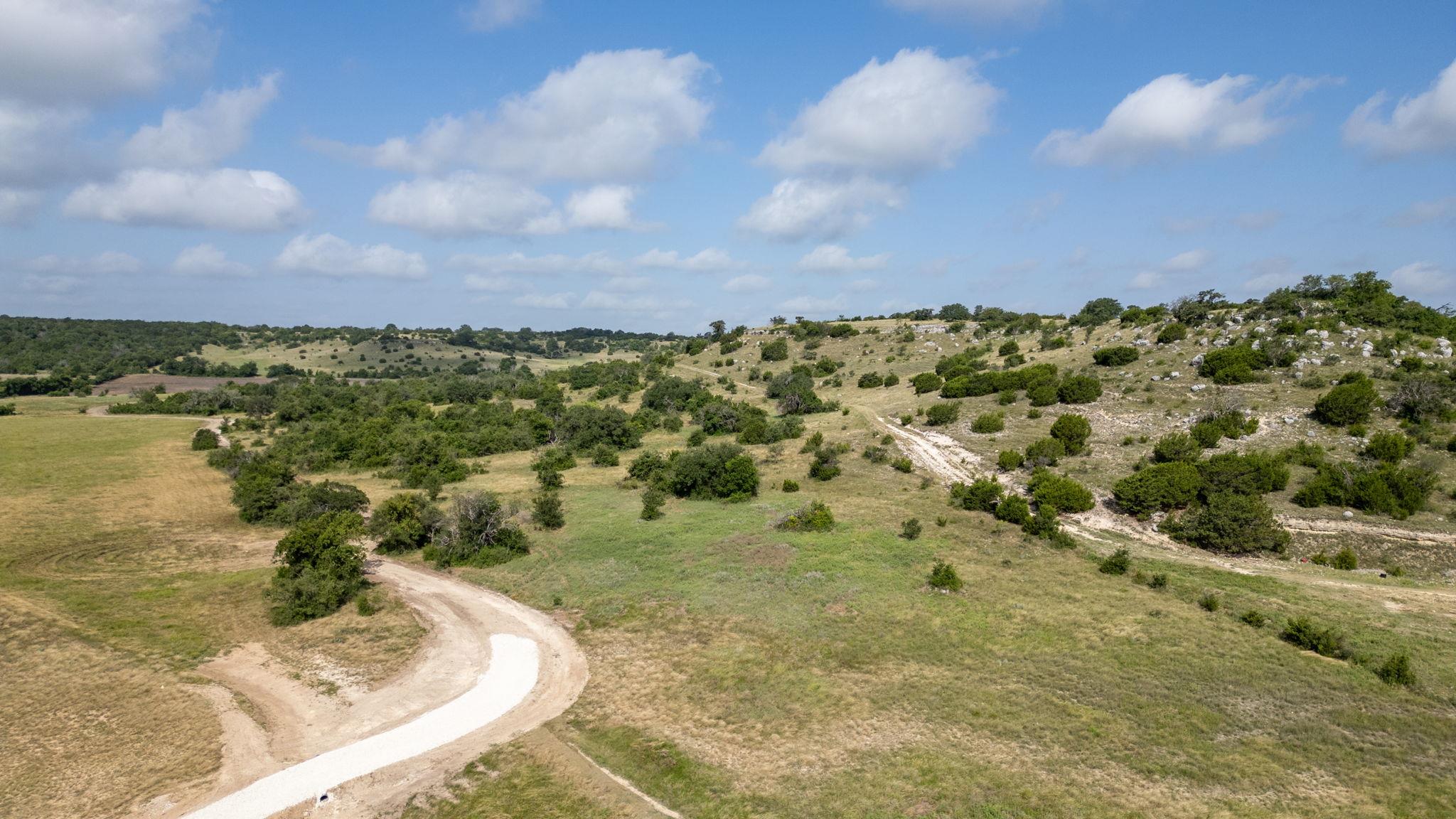 105 Fm-1047 None Property Photo 14