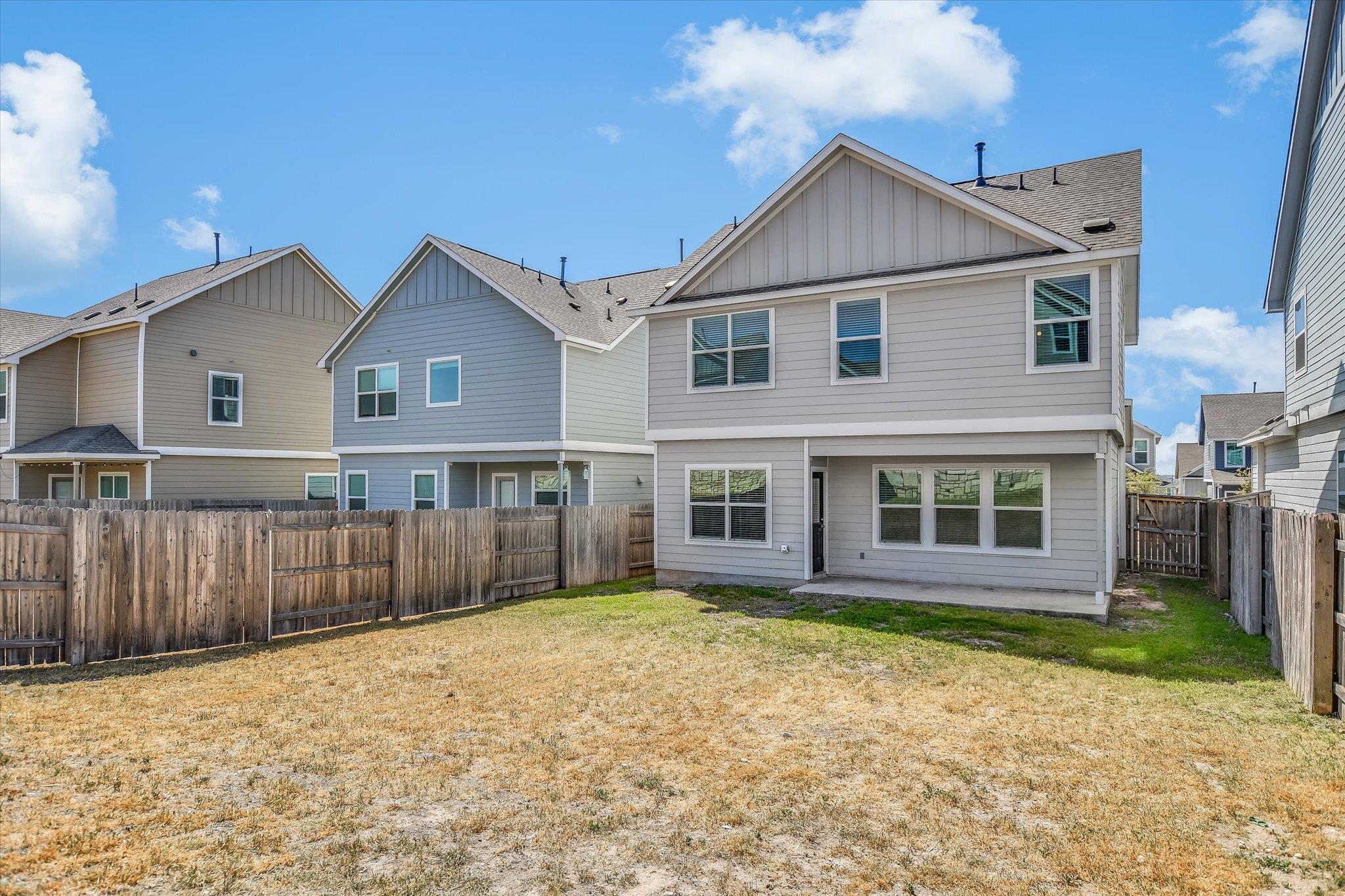 108 Wind Flower Ln Property Photo 10