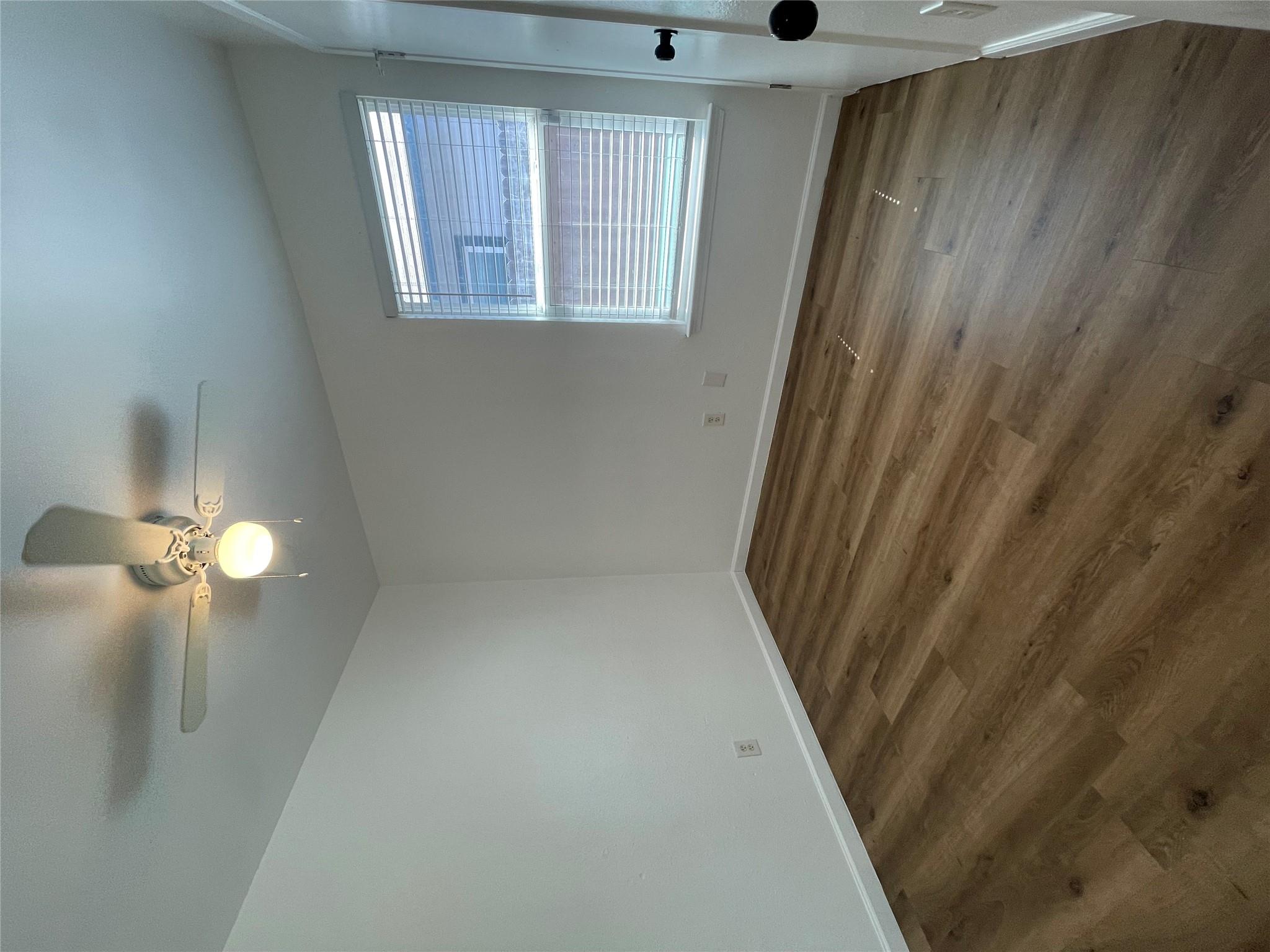 1118 Brookswood Ave #a&b Property Photo 10