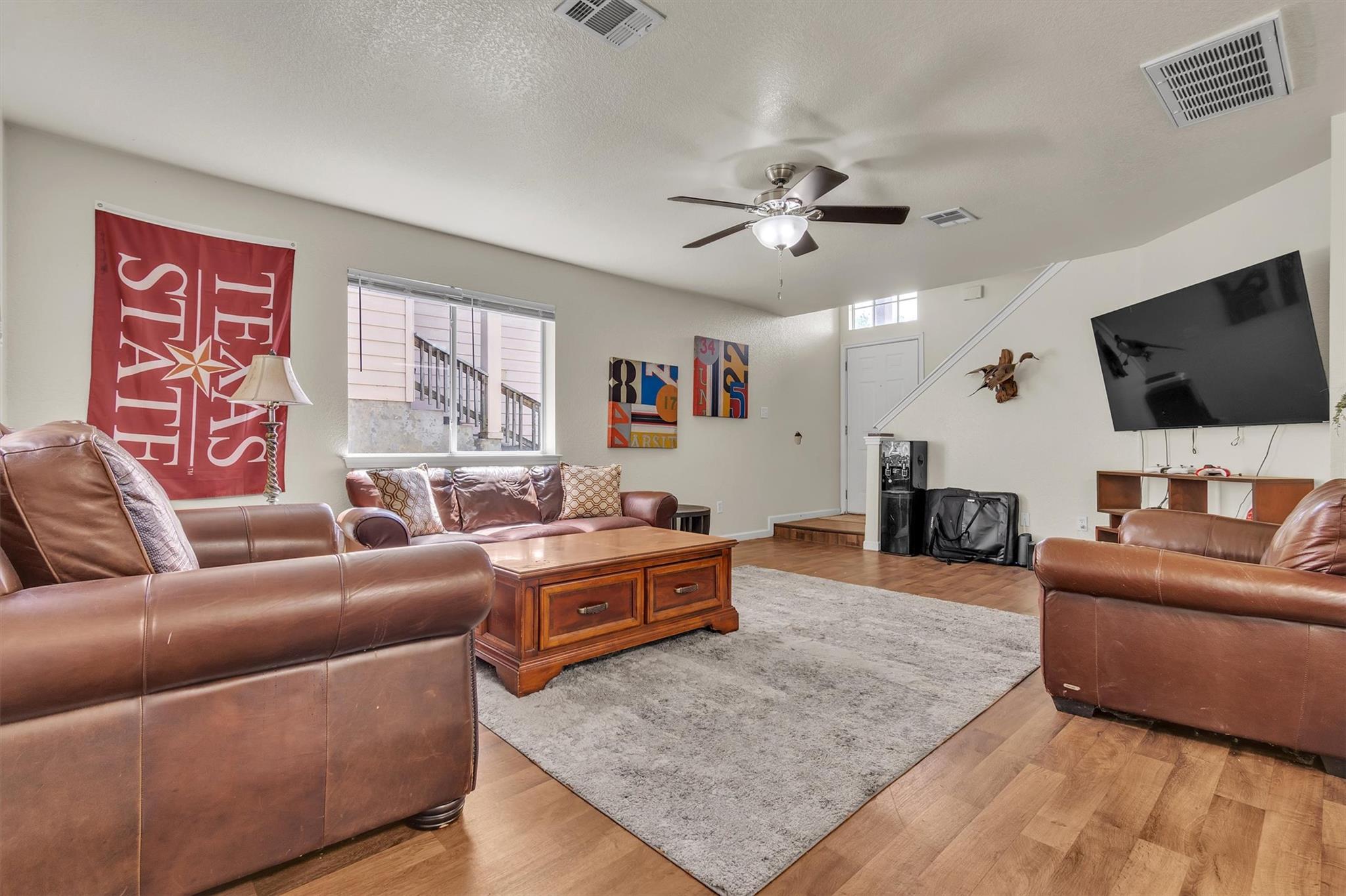 897-899 Sagewood Trl Property Photo 4
