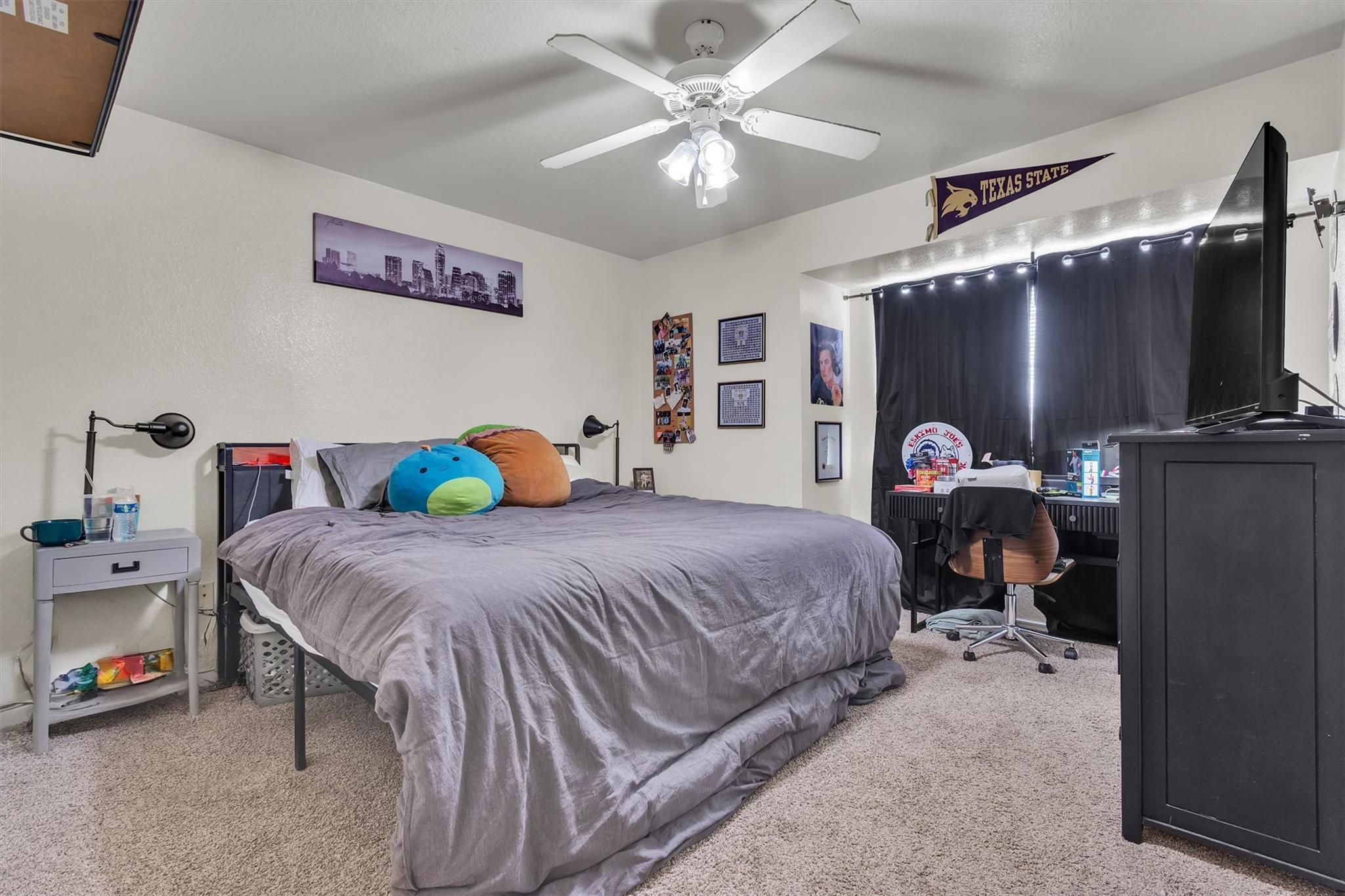 897-899 Sagewood Trl Property Photo 13