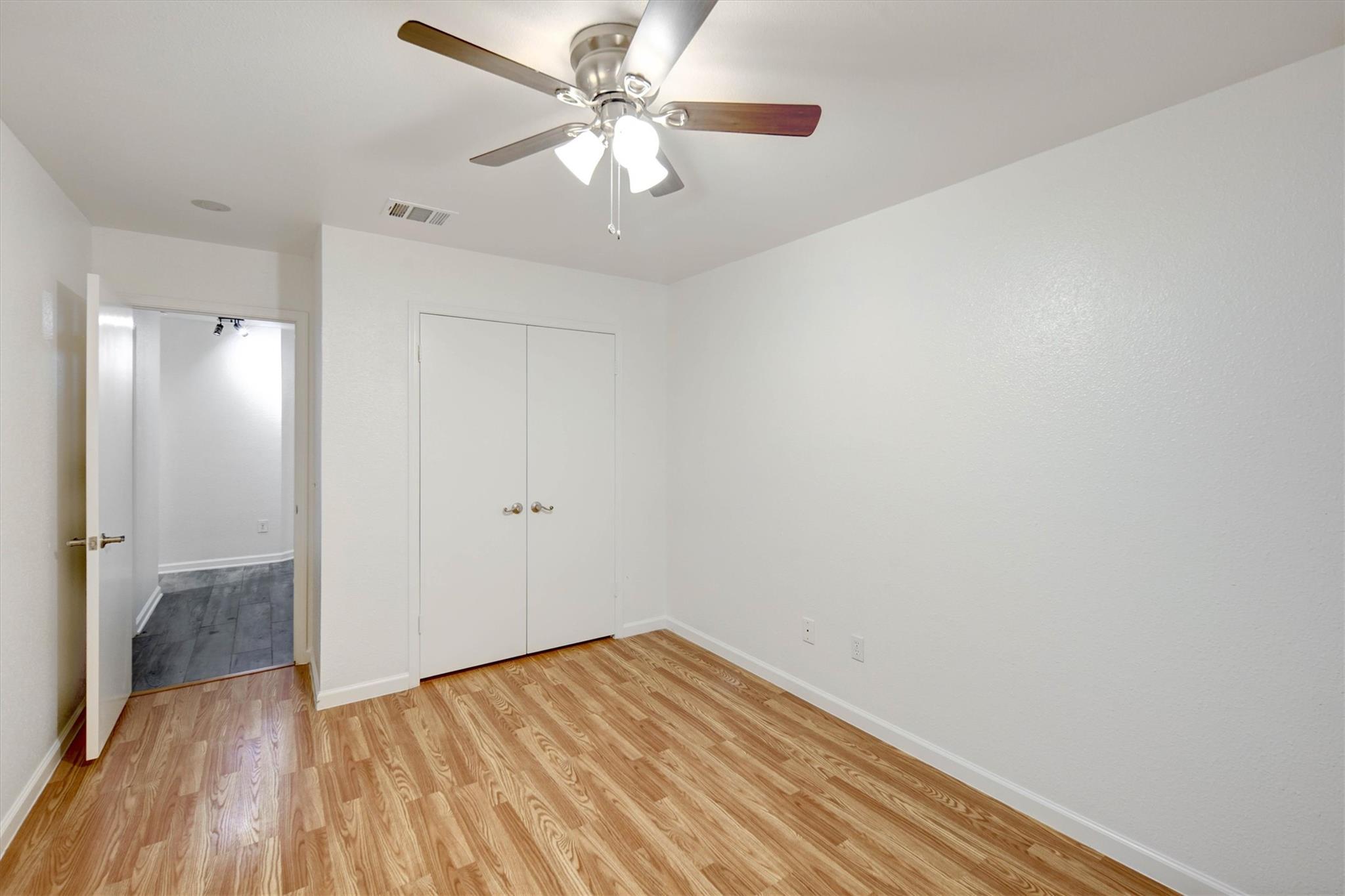 16402 Pocono Dr Property Photo 27