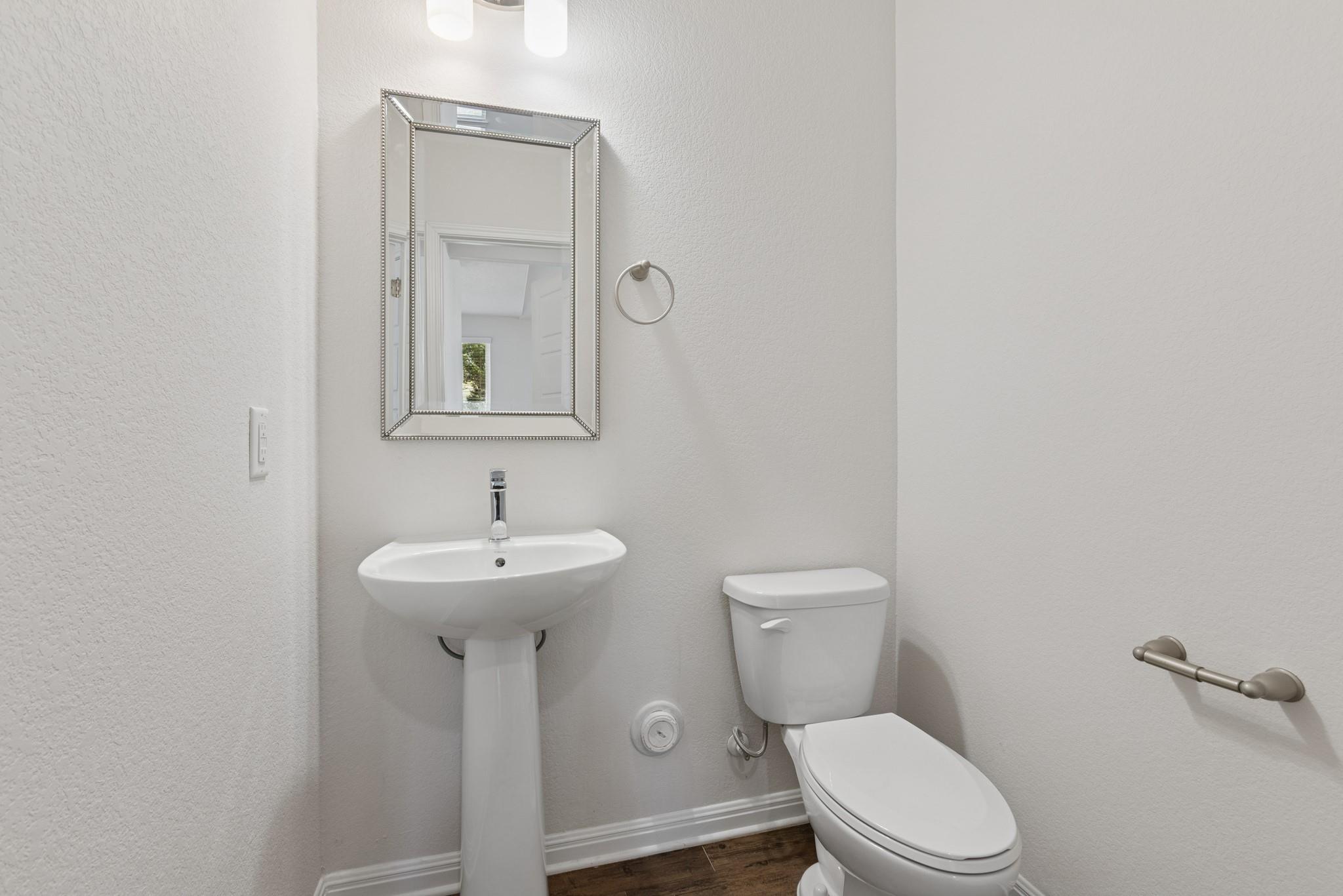 6104 Steep Cactus Trl Property Photo 7