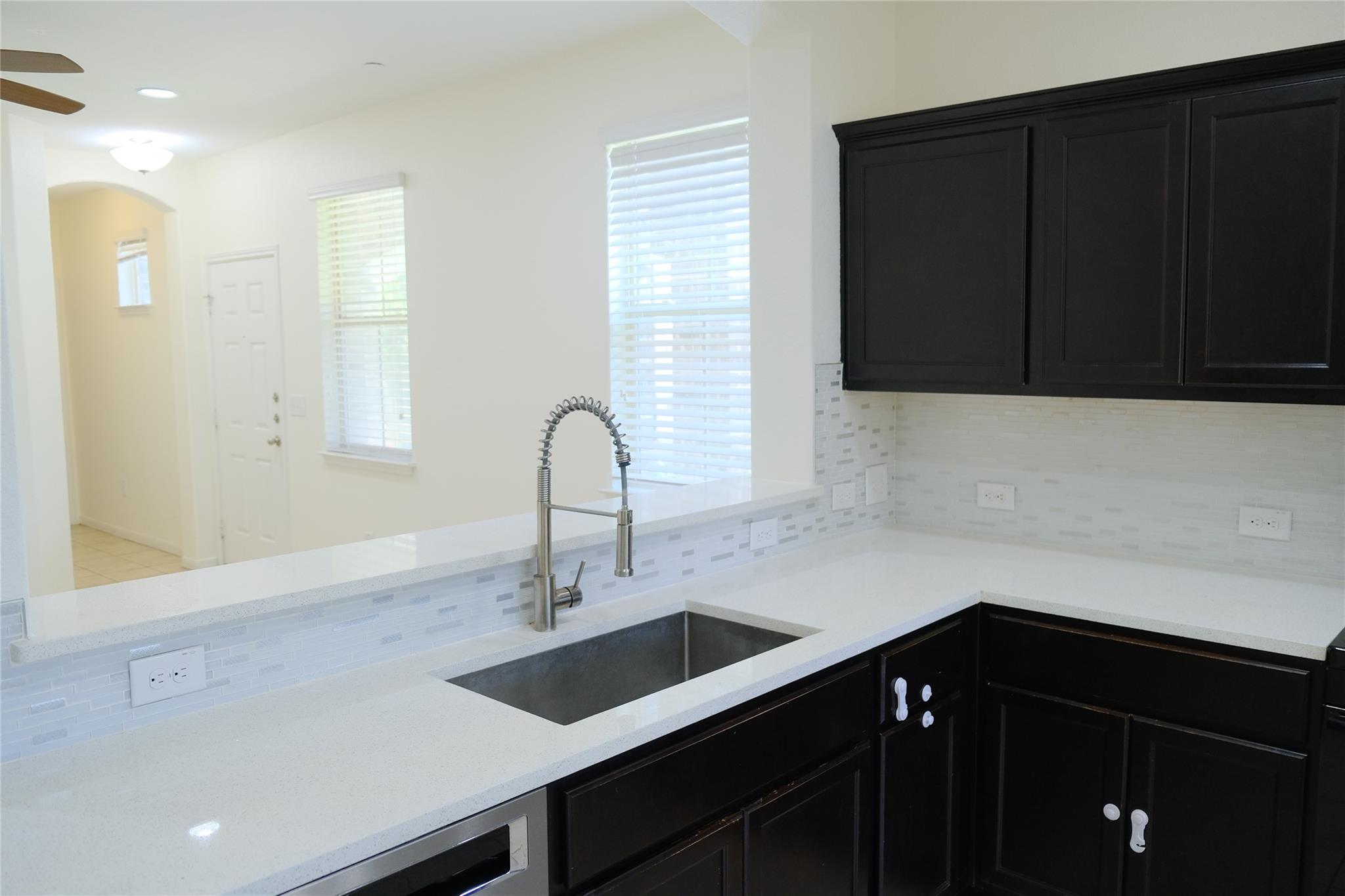 2880 Donnell Dr #801 Property Photo 20