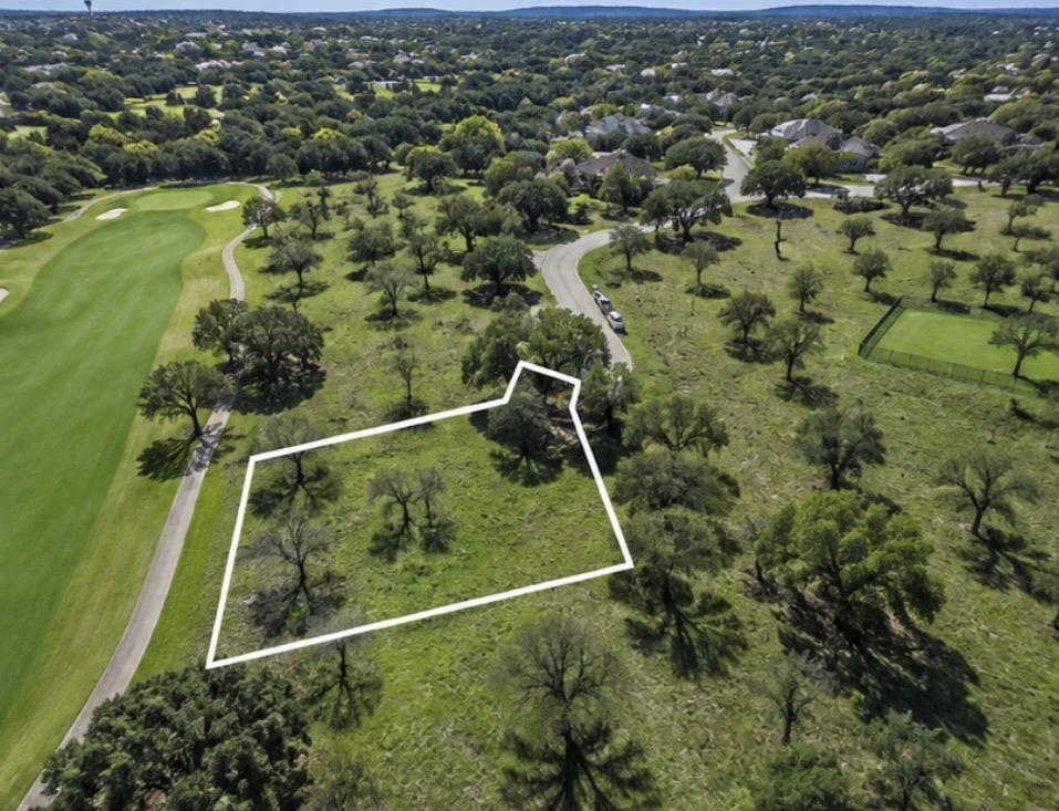 318 Red Wine None Property Photo 8
