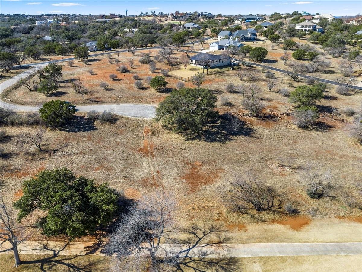 318 Red Wine None Property Photo 16