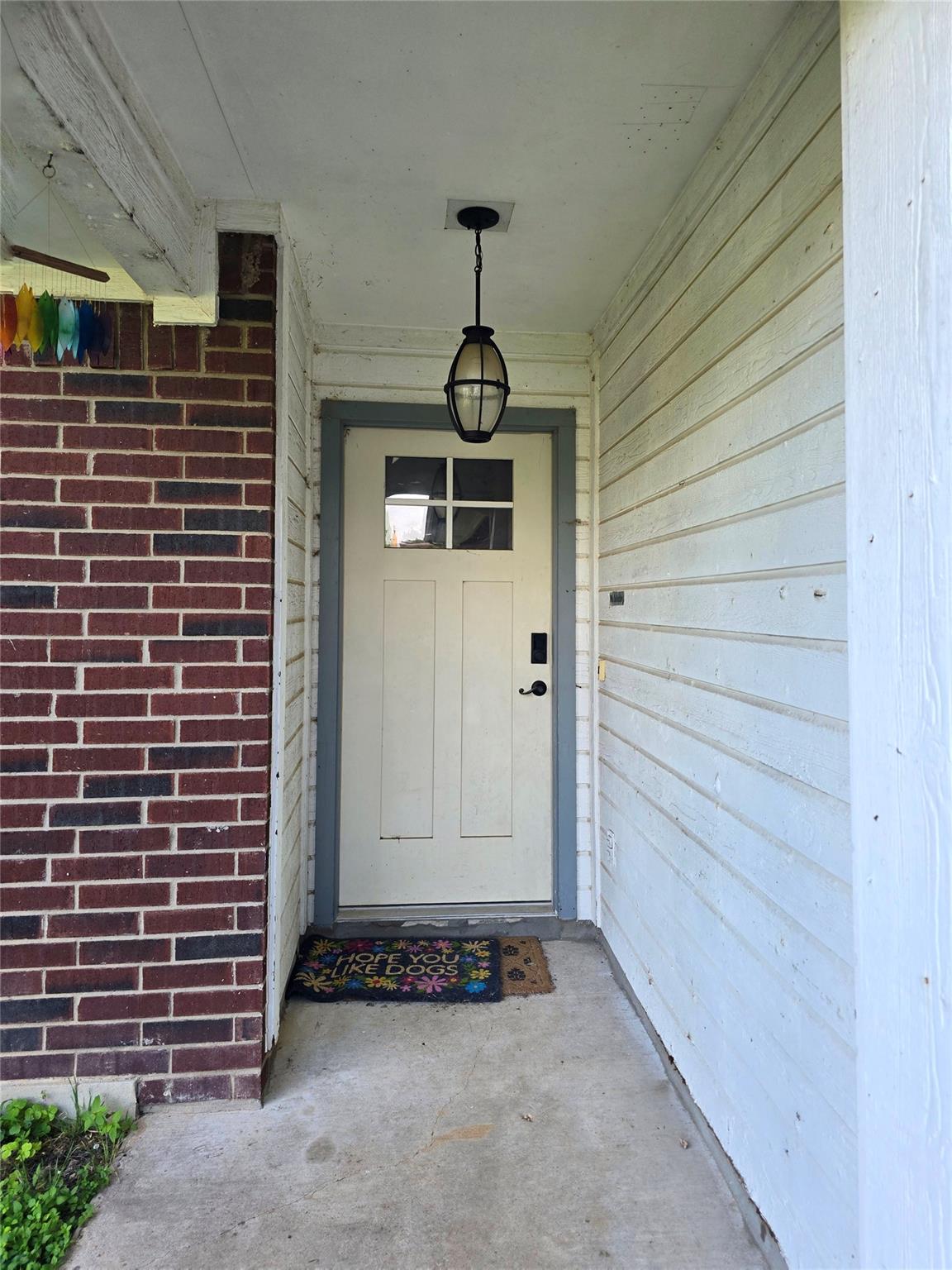 2303 Darnell Dr Property Photo 2