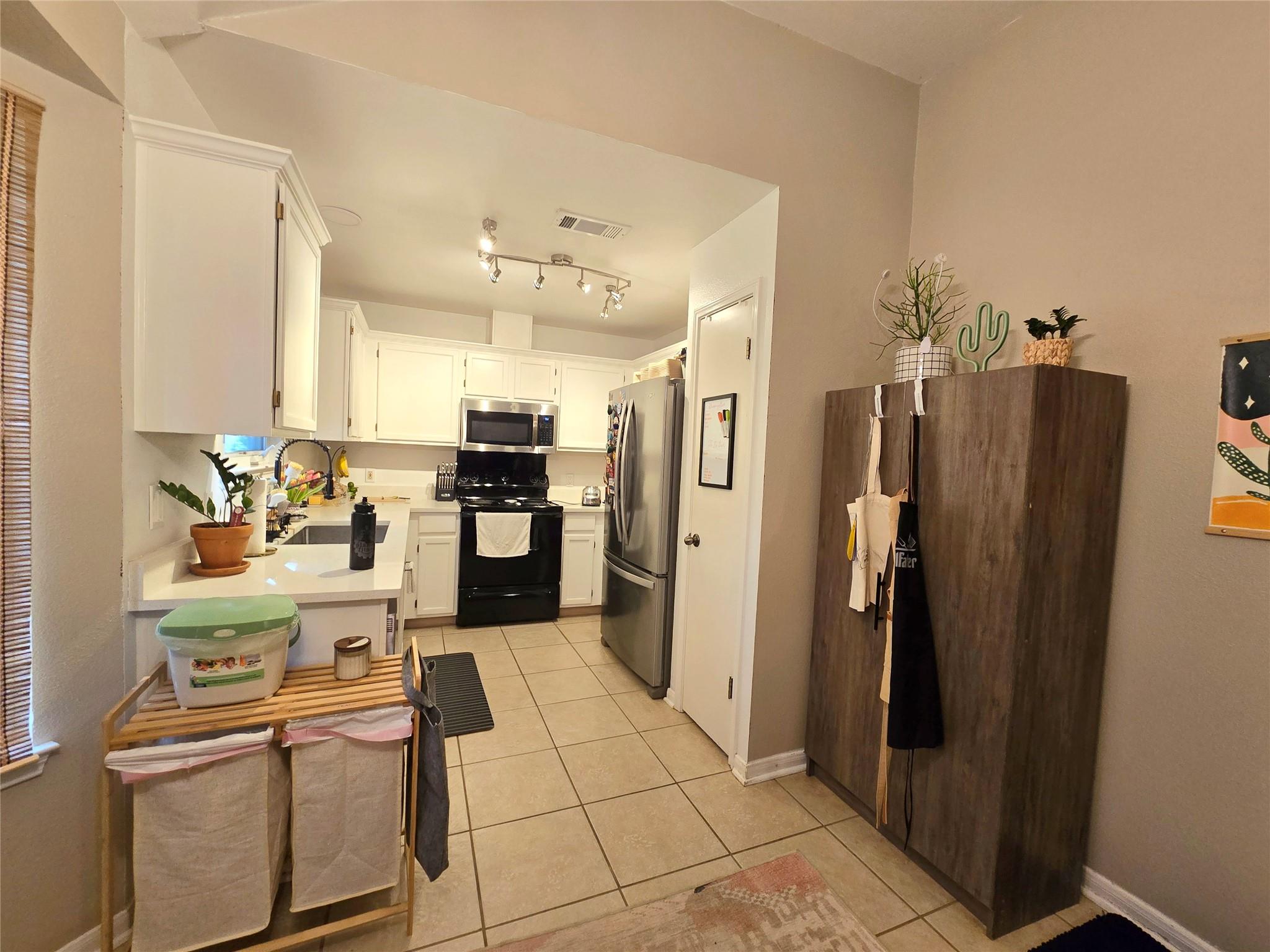 2303 Darnell Dr Property Photo 26