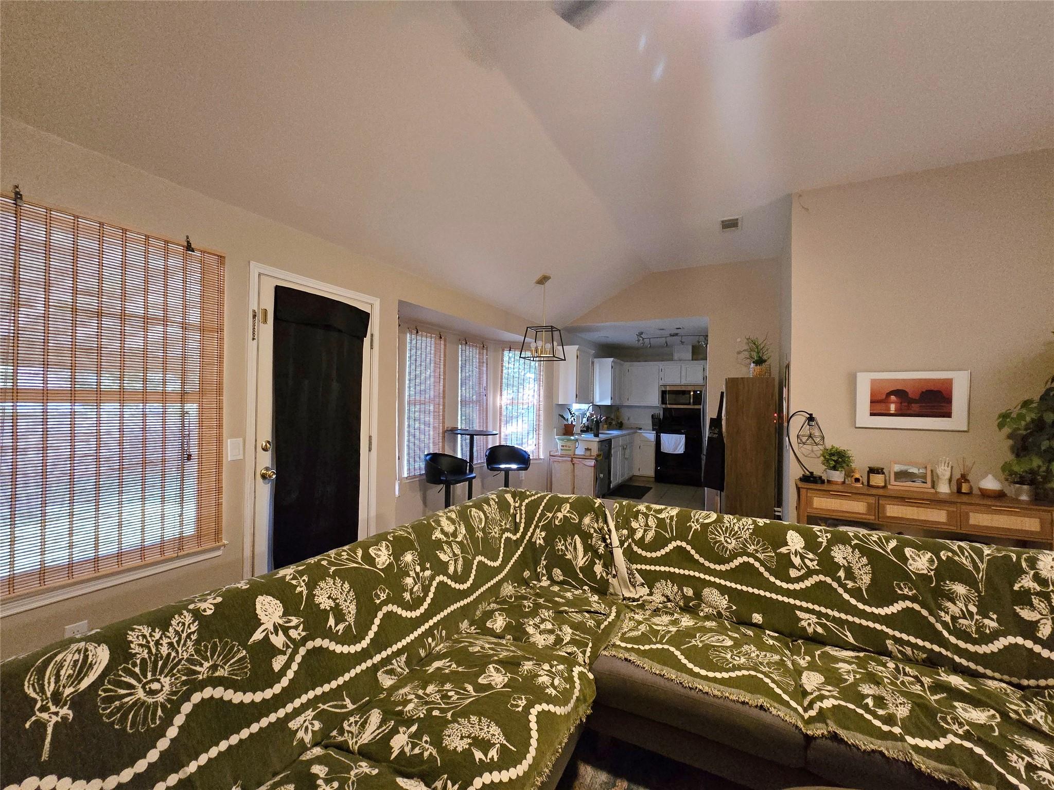 2303 Darnell Dr Property Photo 28