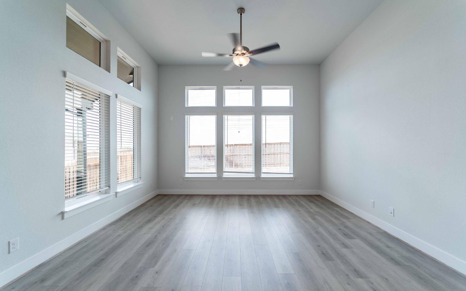 263 Grey Leaf Rd Property Photo 5