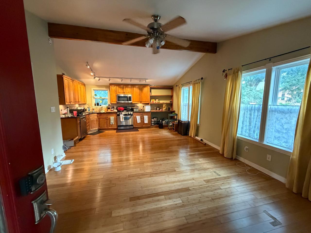1607 Garden St #b Property Photo 3