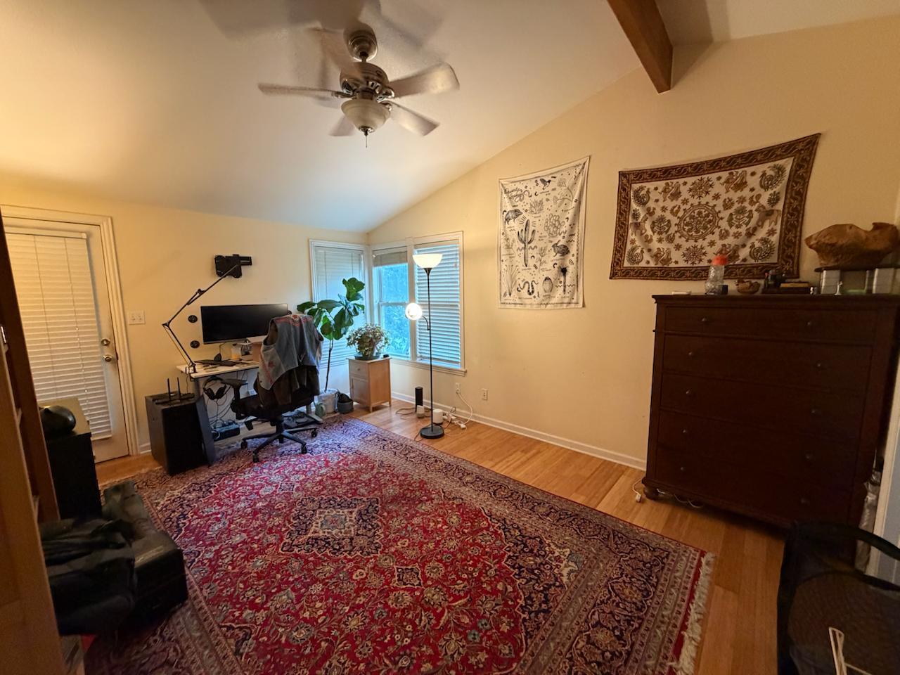 1607 Garden St #b Property Photo 5