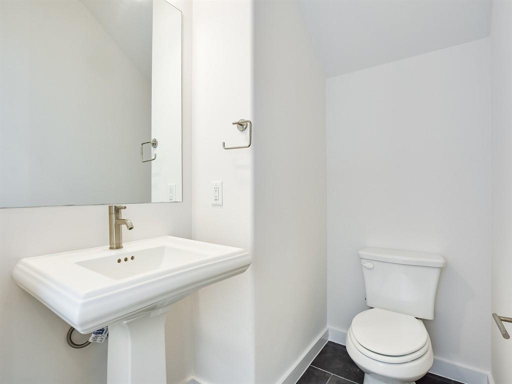 6800 Menchaca Rd #39 Property Photo 6