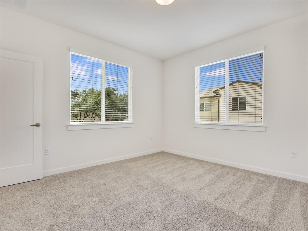 6800 Menchaca Rd #39 Property Photo 10