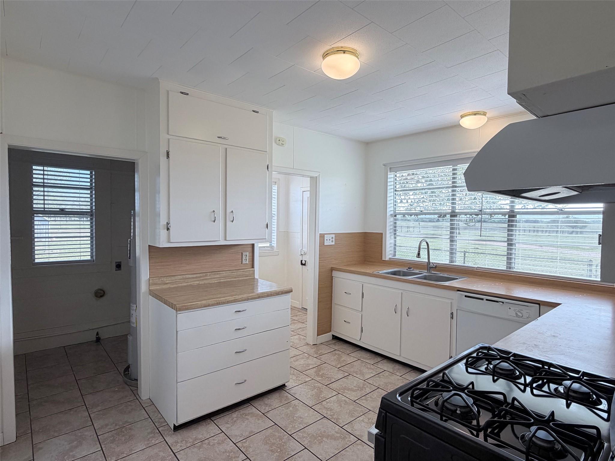 500 Greasy Bnd Property Photo 6