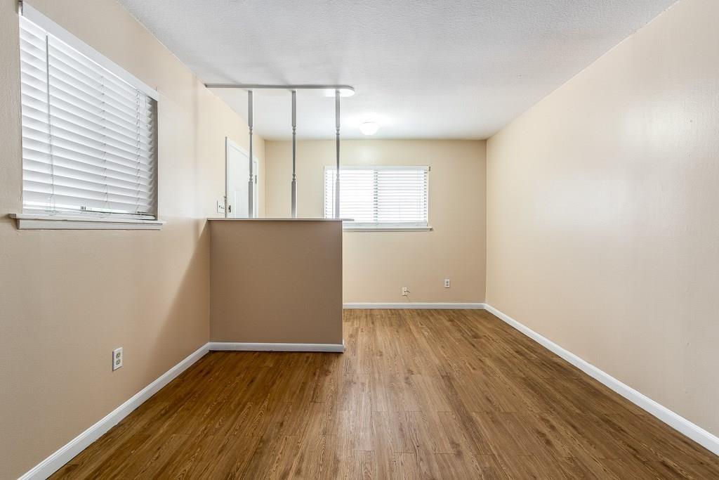 2802 St Edwards Cir #b Property Photo 9