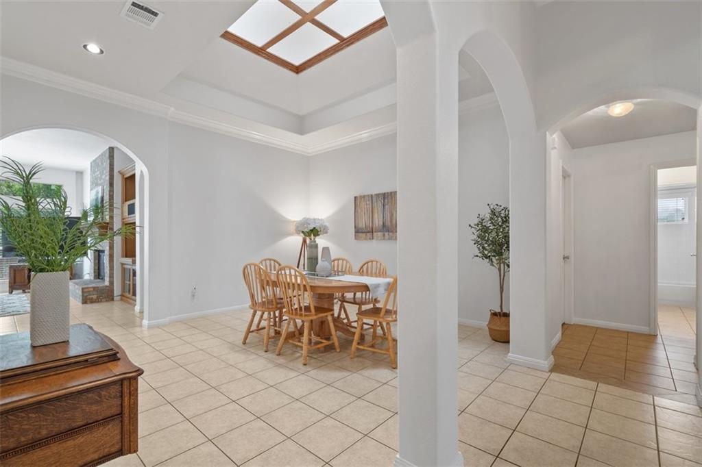 2101 Aaron Ross Way Property Photo 6