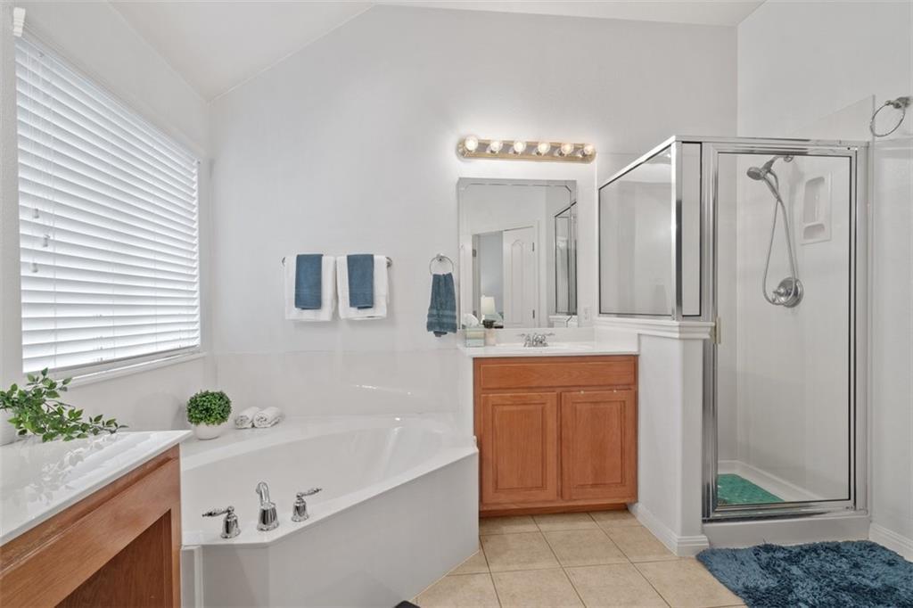 2101 Aaron Ross Way Property Photo 19