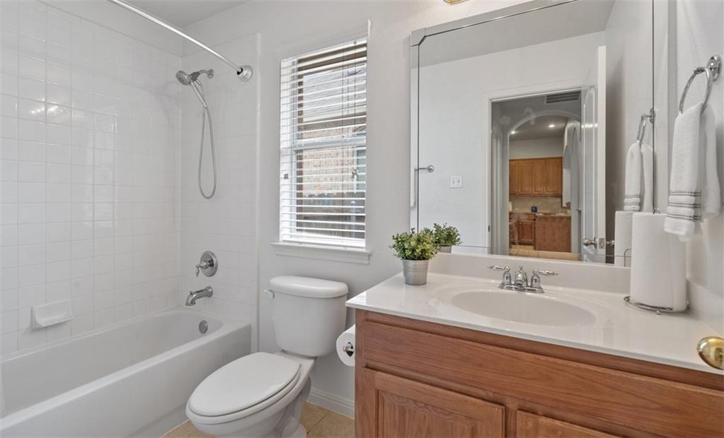 2101 Aaron Ross Way Property Photo 26