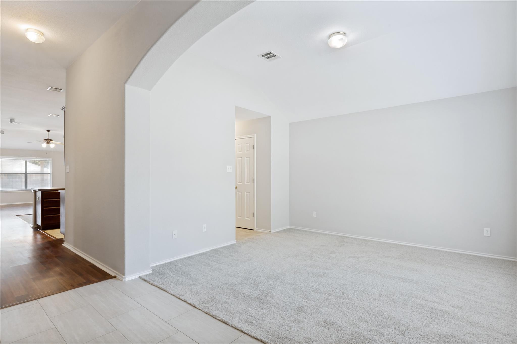 18625 Silent Water Way Property Photo 3