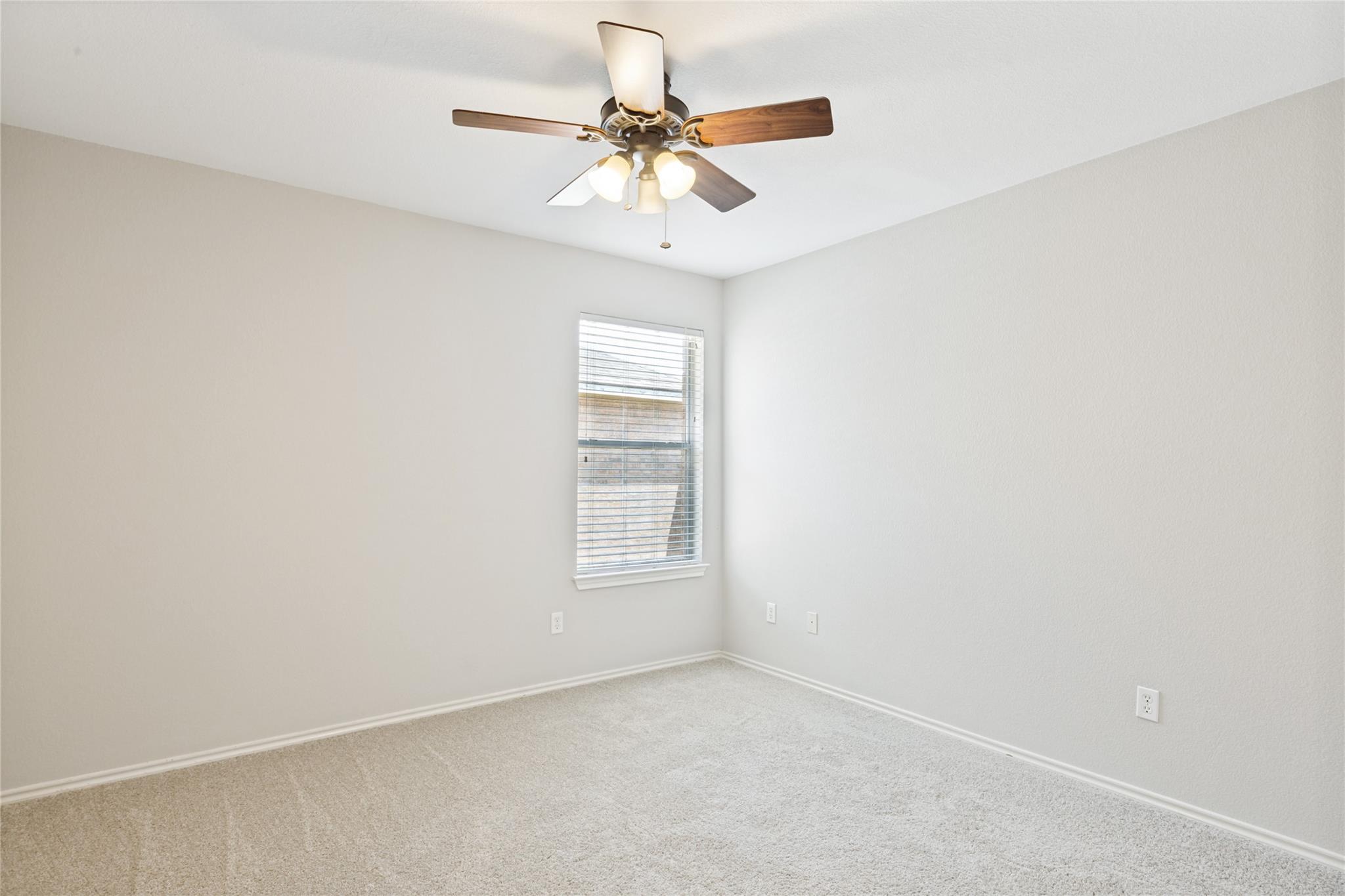 18625 Silent Water Way Property Photo 19