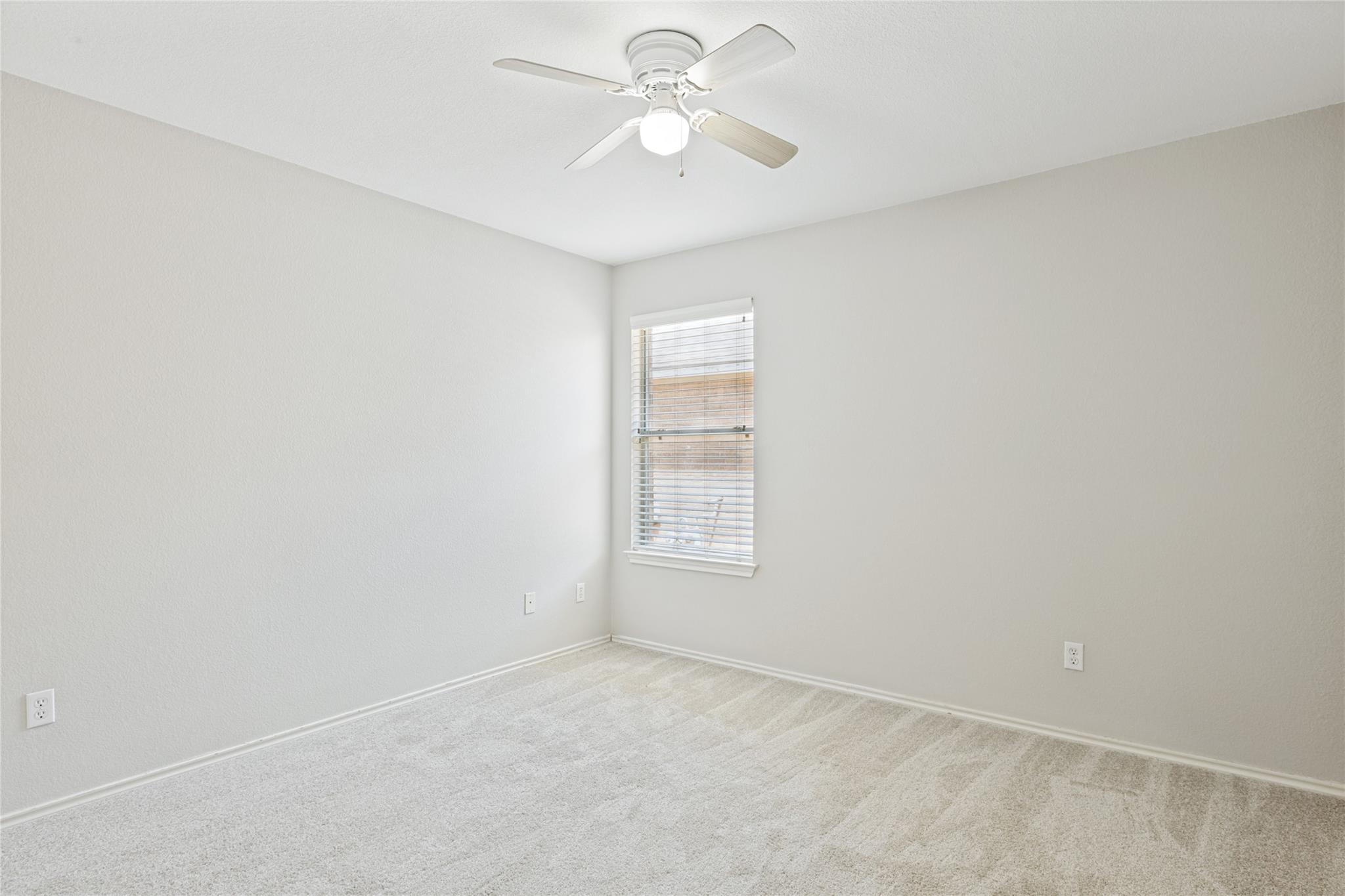 18625 Silent Water Way Property Photo 21