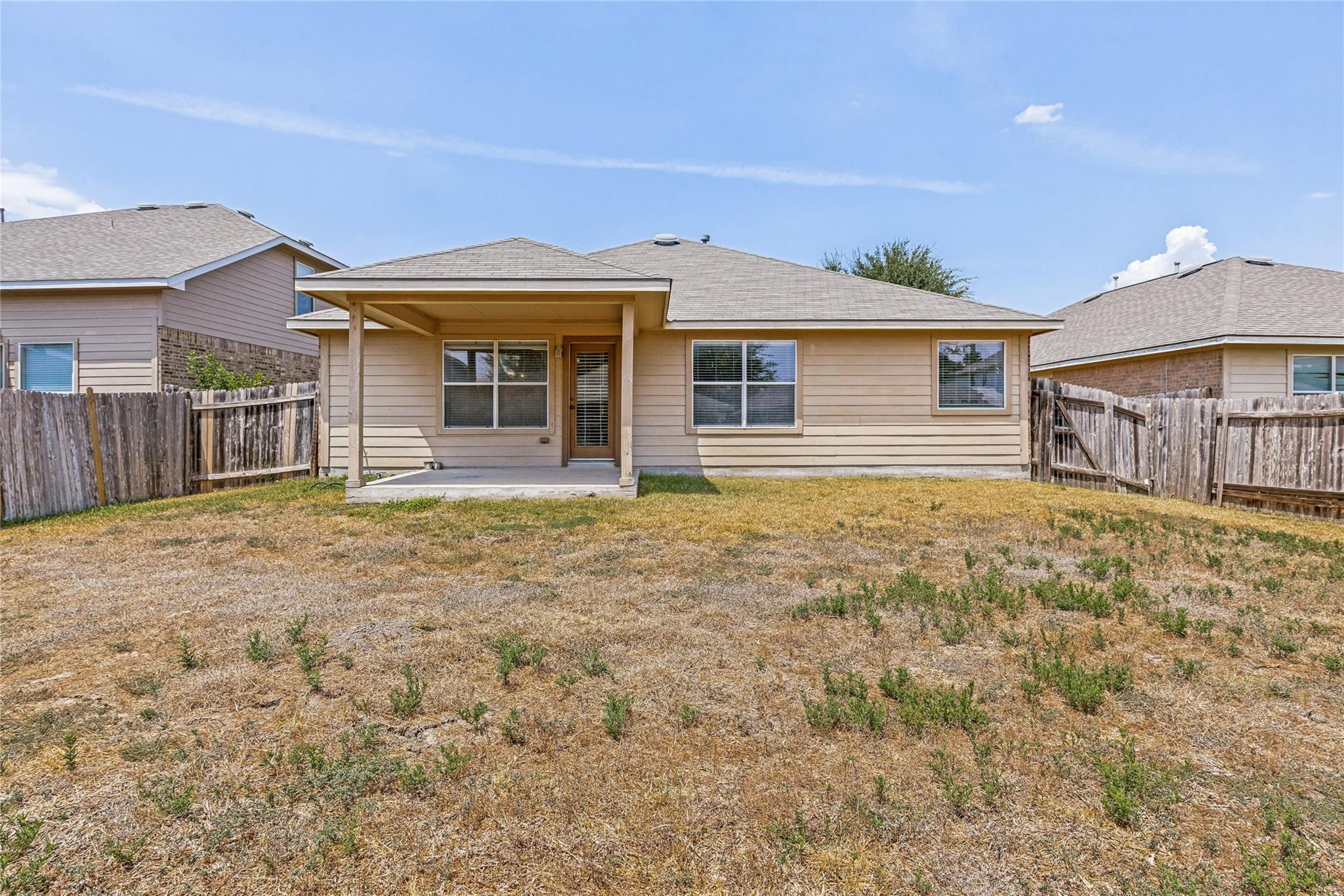 18625 Silent Water Way Property Photo 28