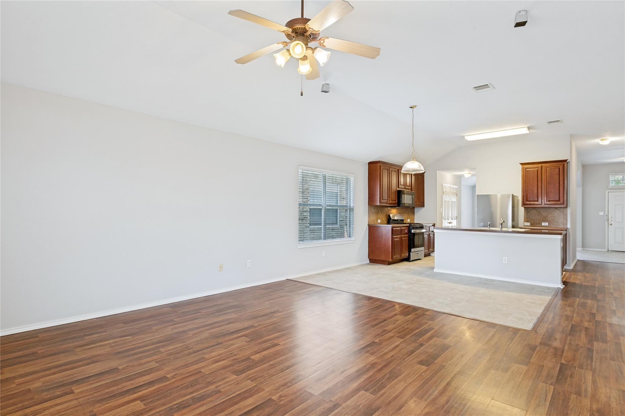 18625 Silent Water Way Property Photo 35