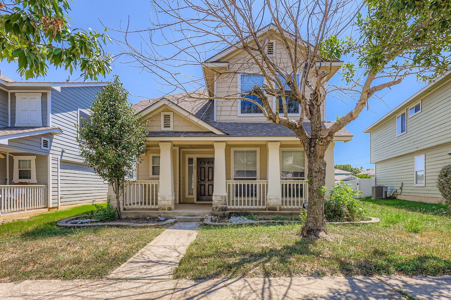 1705 Lost Maples Loop Property Photo 2