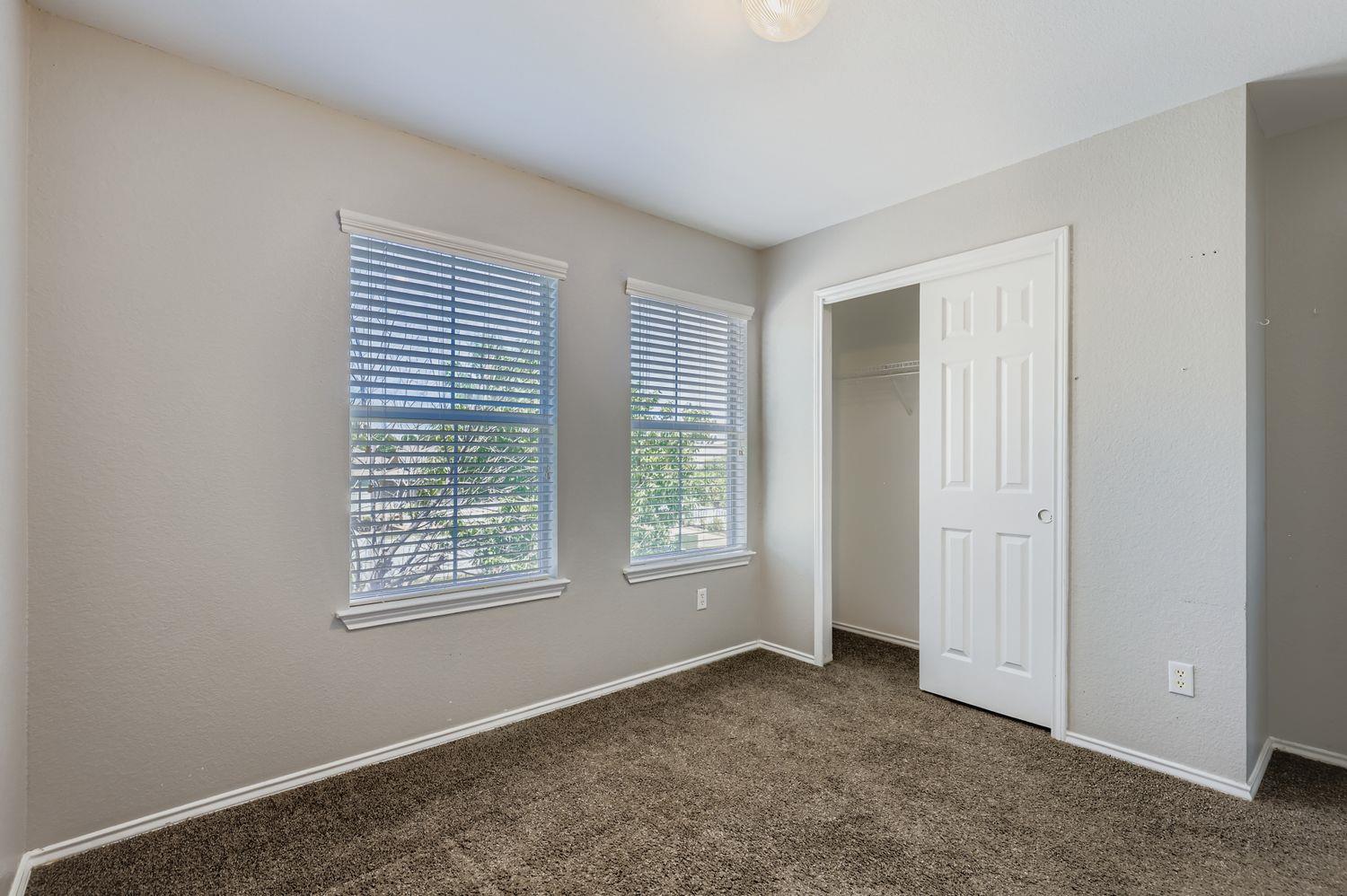 1705 Lost Maples Loop Property Photo 19